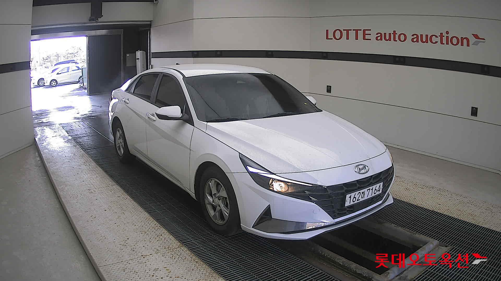 Hyundai Avante 2021 Polar White из Кореи, фото 2