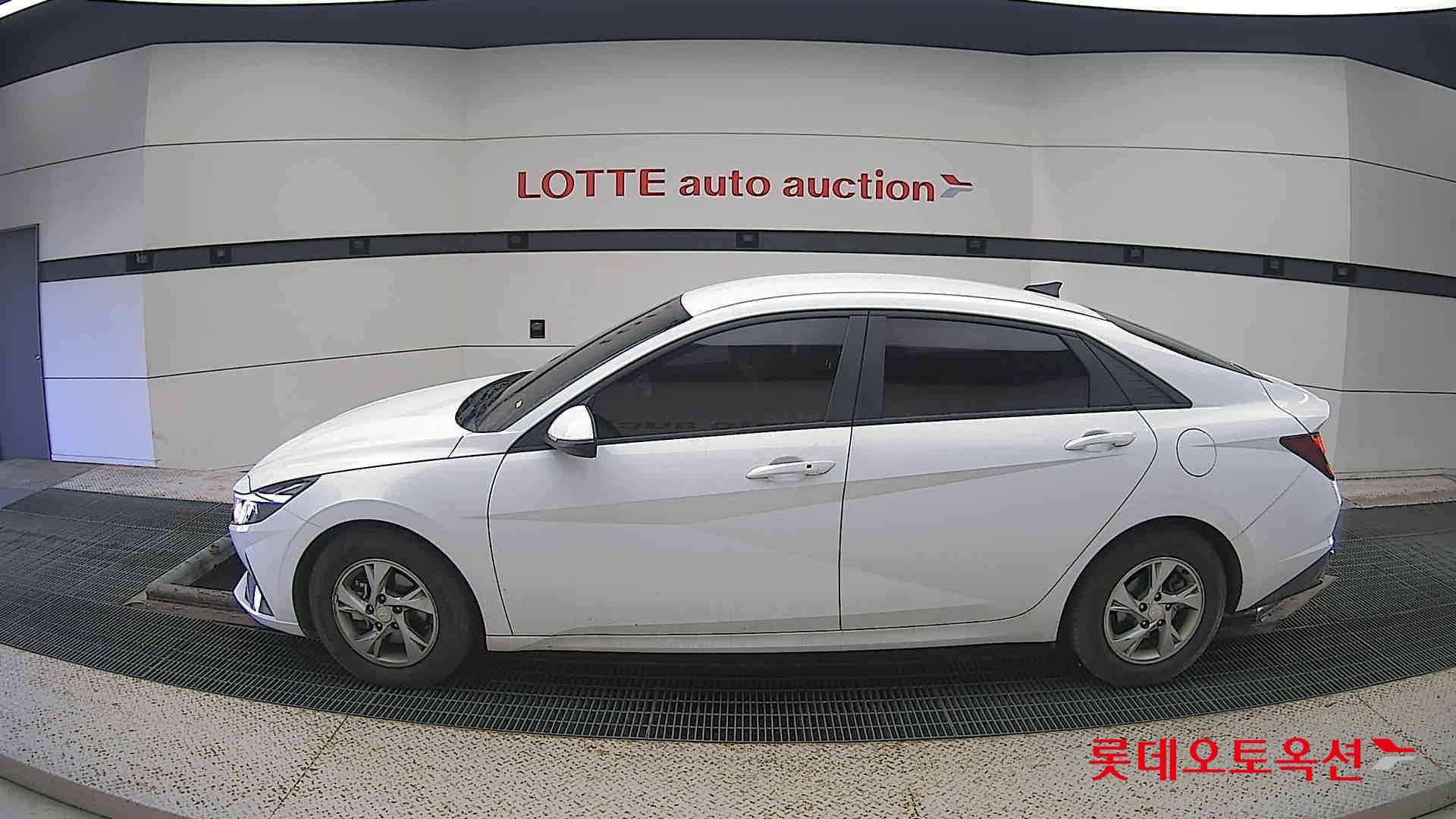 Hyundai Avante id 3633547 из Кореи 7