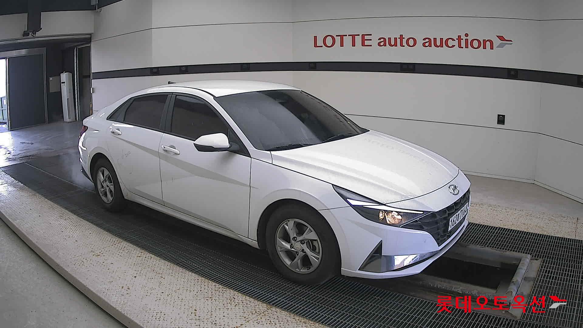 Hyundai Avante id 3633547 из Кореи 16