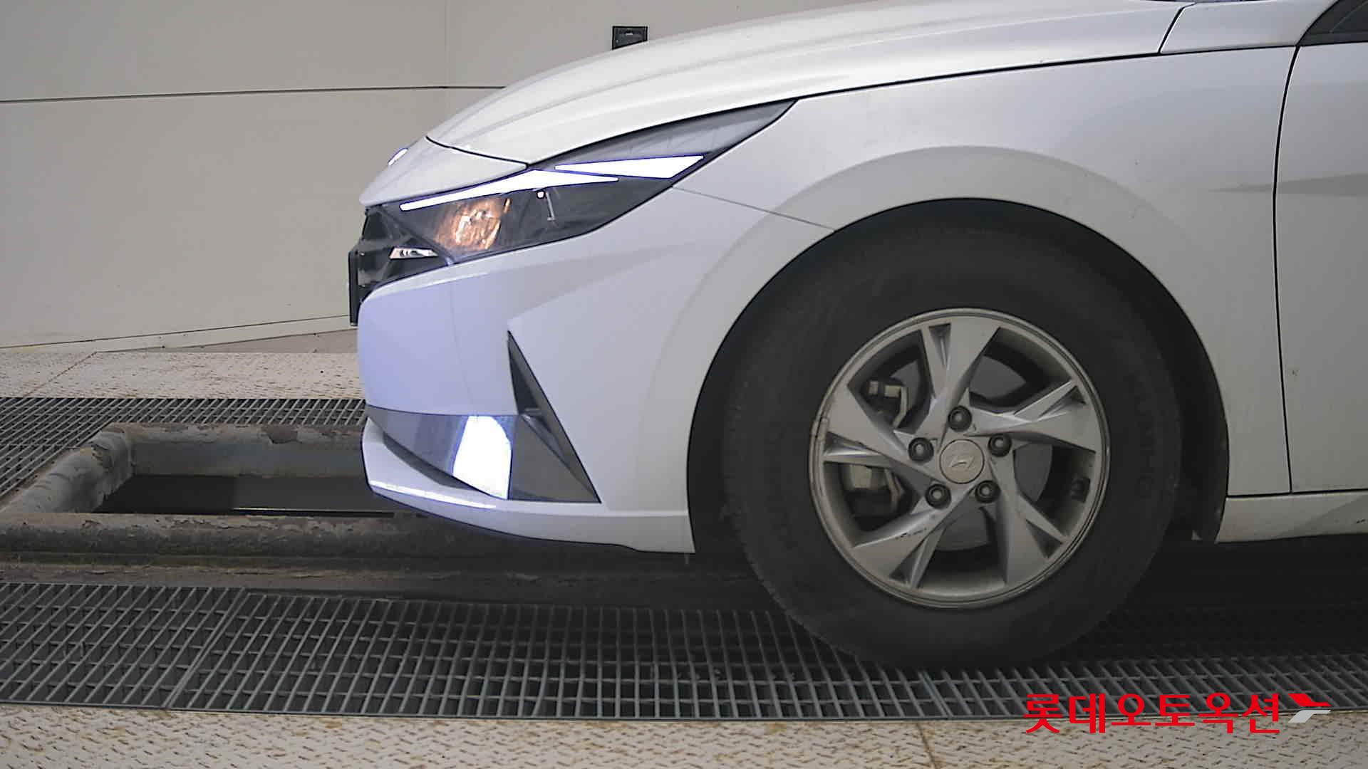 Hyundai Avante id 3633547 из Кореи 21