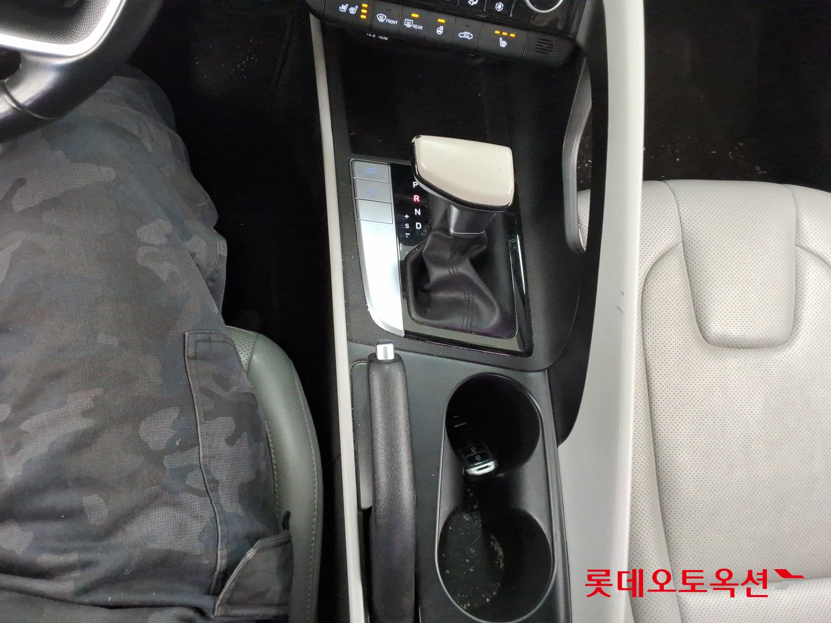 Hyundai Avante id 3633547 из Кореи 31