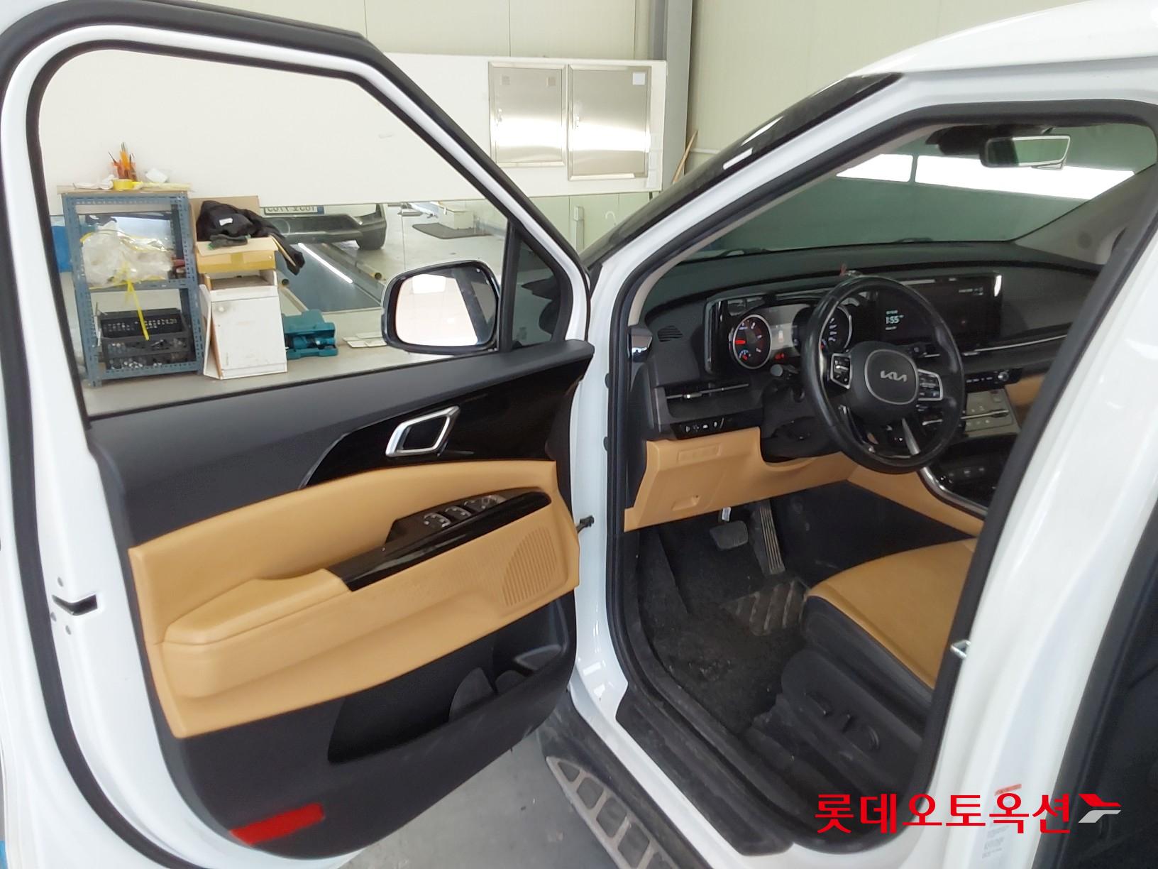 Kia Carnival id 3628830 из Кореи 34