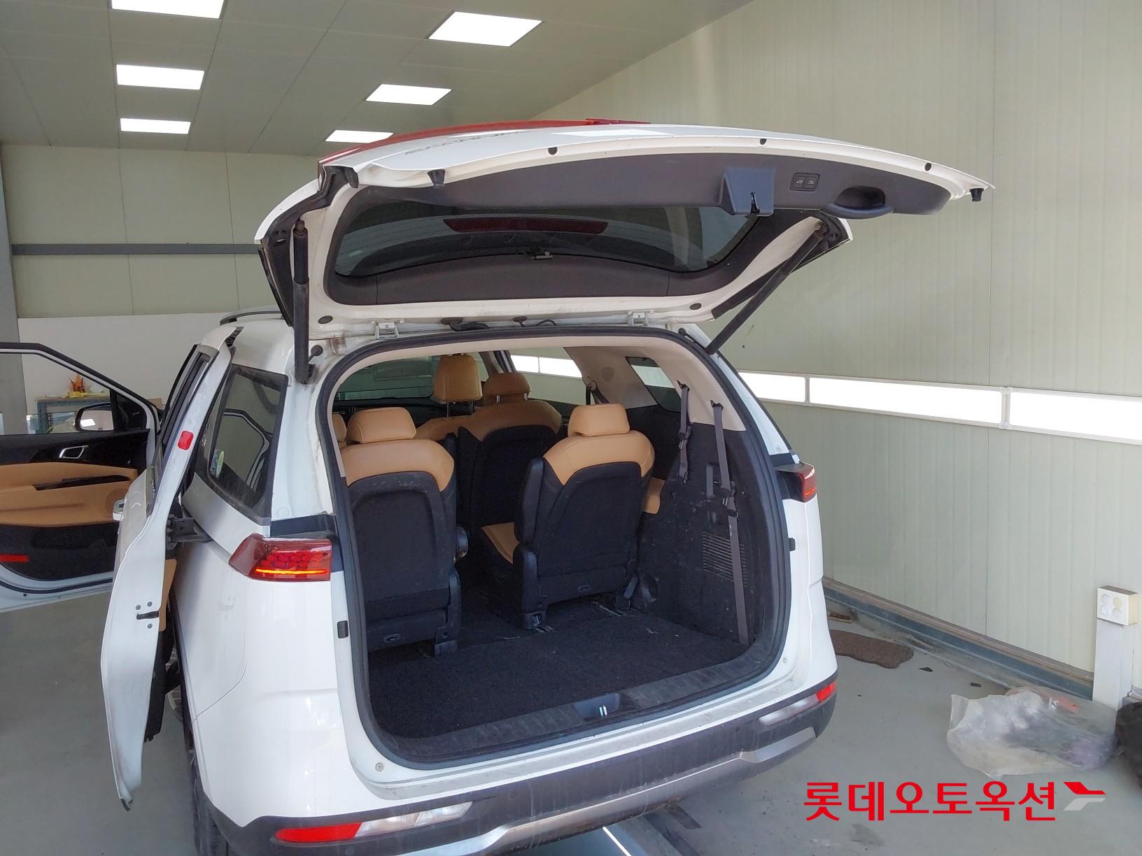 Kia Carnival id 3628830 из Кореи 37