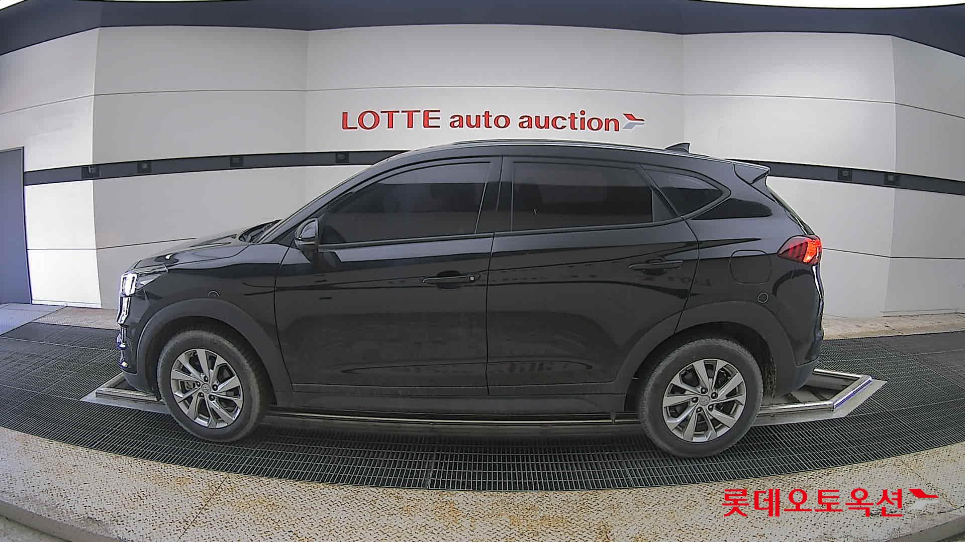 Hyundai Tucson - 13