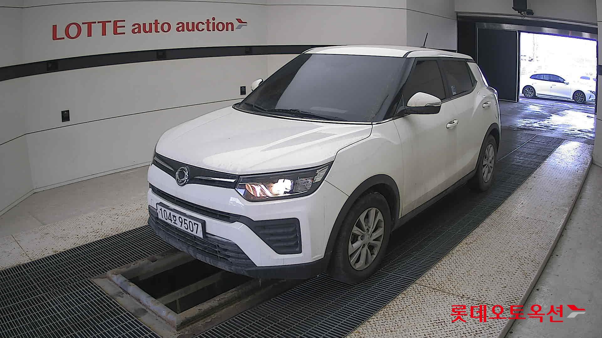 SsangYong Tivoli id 3628870 из Кореи 14
