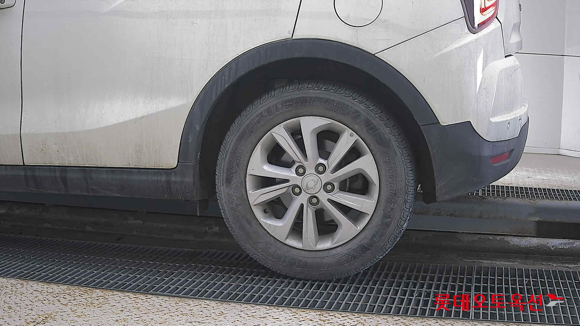 SsangYong Tivoli id 3628870 из Кореи 22