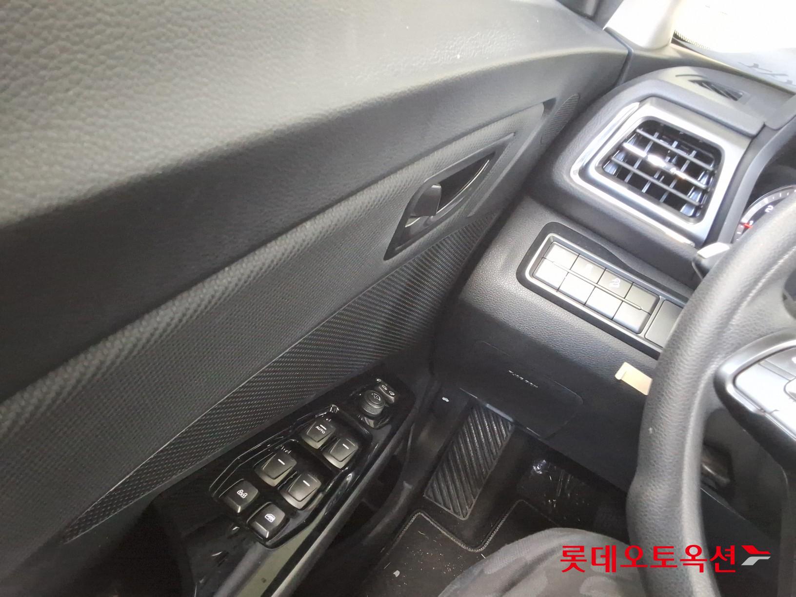 SsangYong Tivoli id 3628870 из Кореи 28