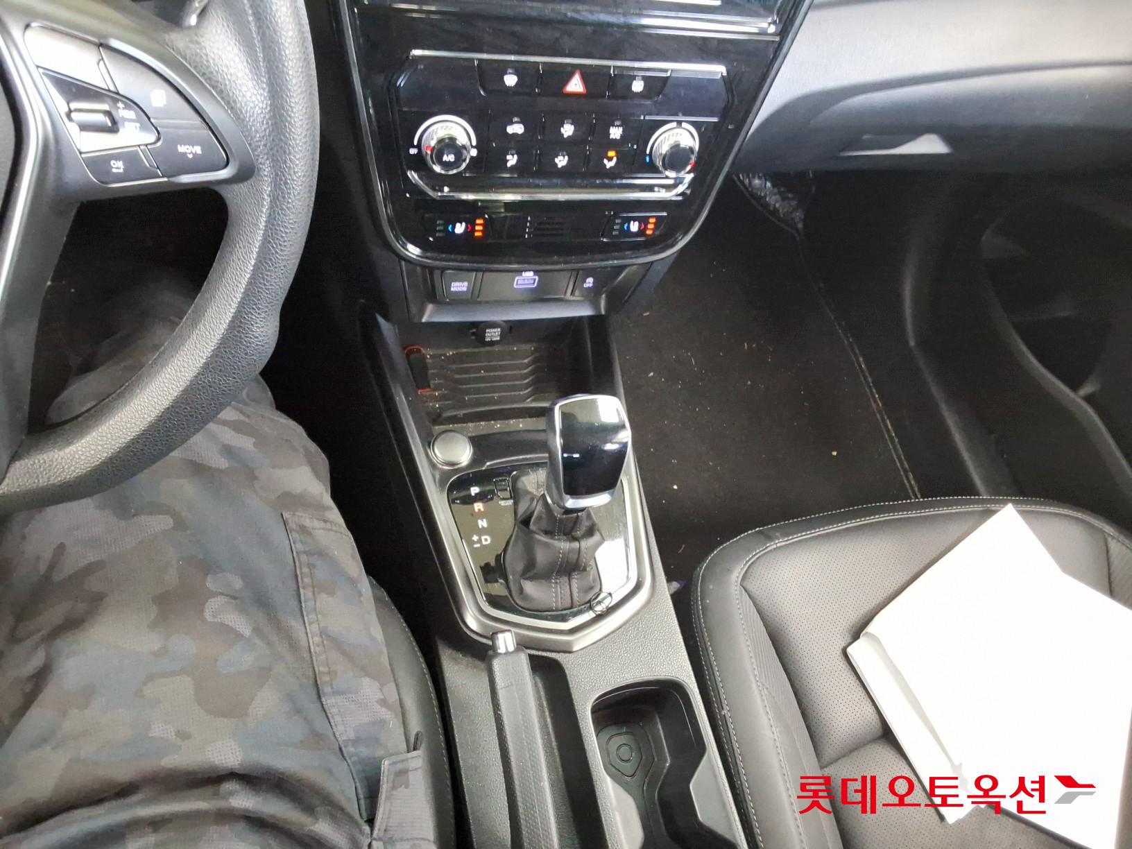 SsangYong Tivoli id 3628870 из Кореи 32