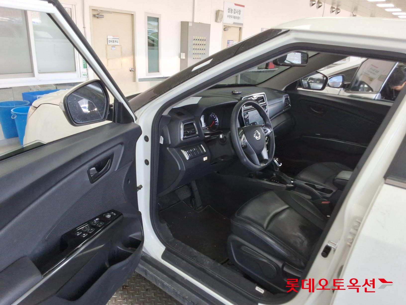 SsangYong Tivoli id 3628870 из Кореи 33