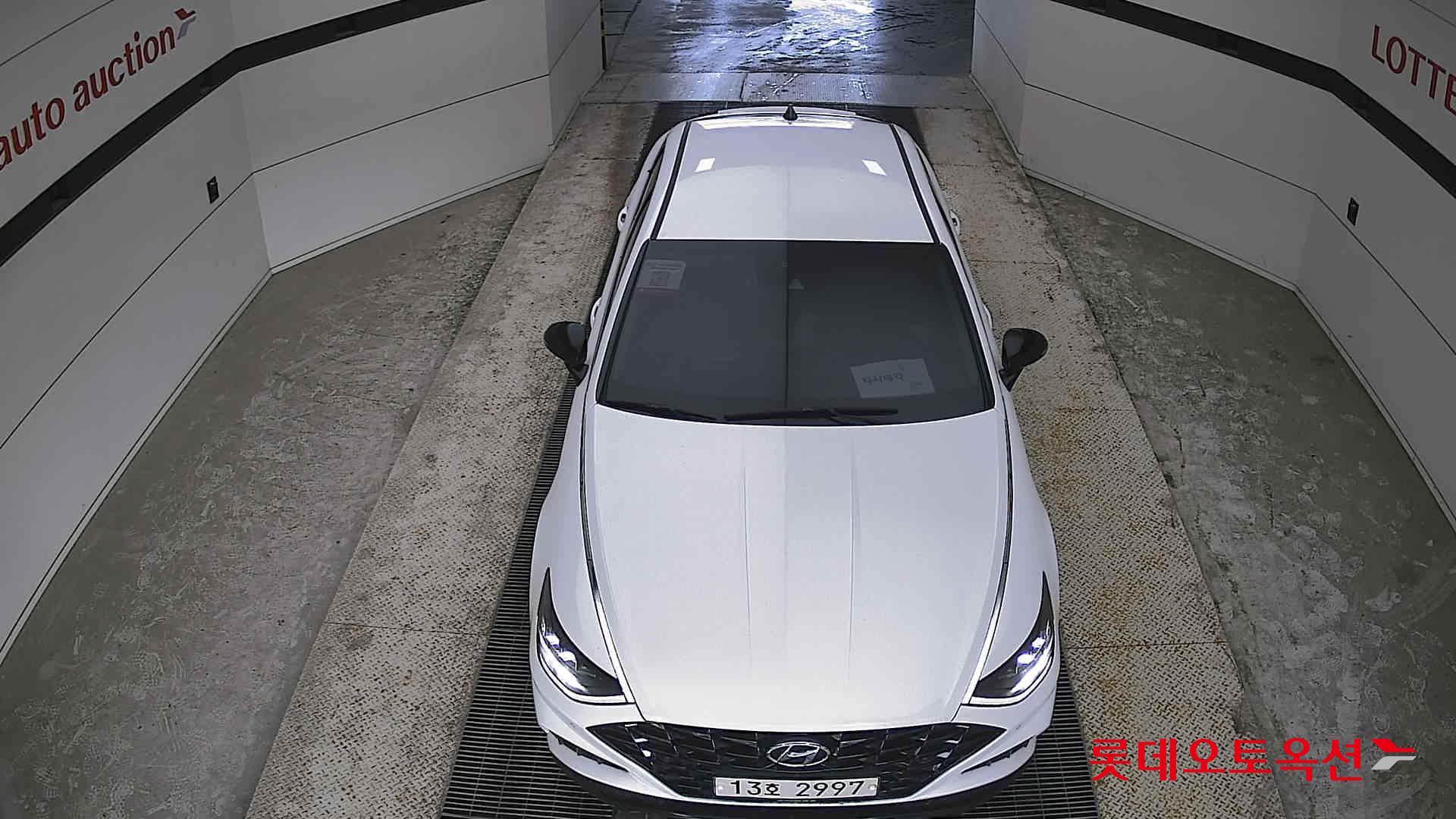 Hyundai Sonata - 7