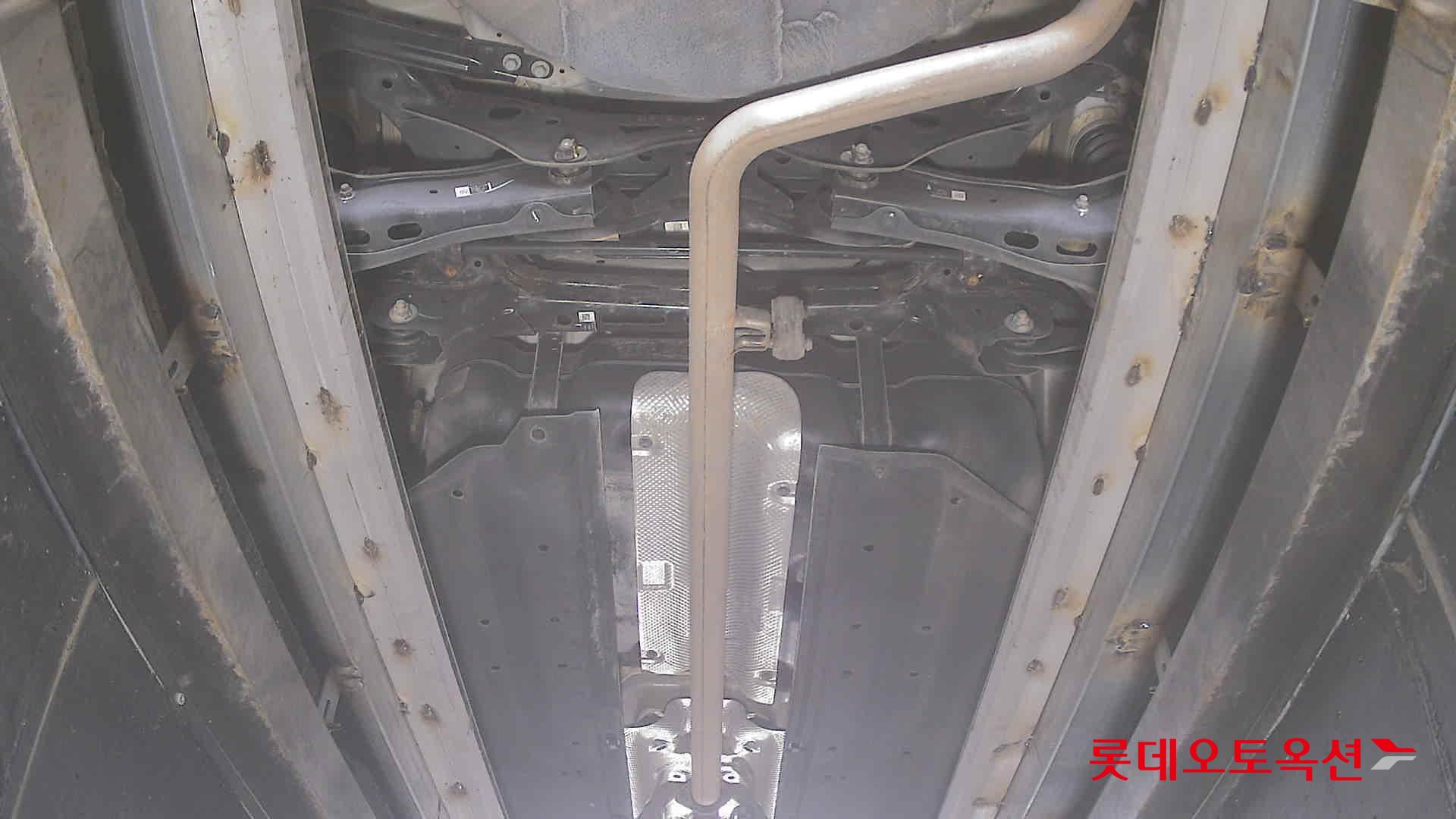Hyundai Sonata - 2
