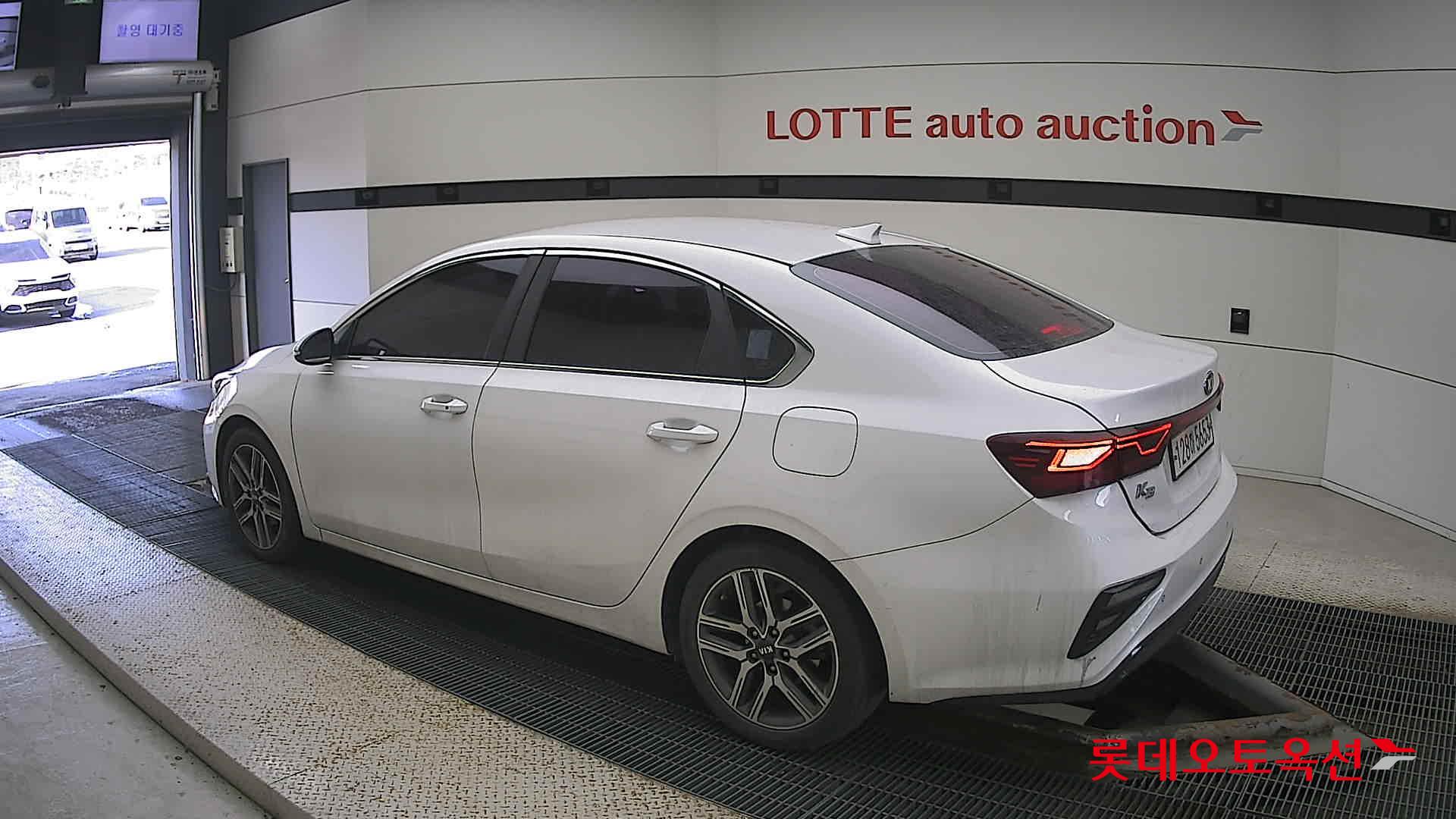 Kia K3 id 3628817 из Кореи 10