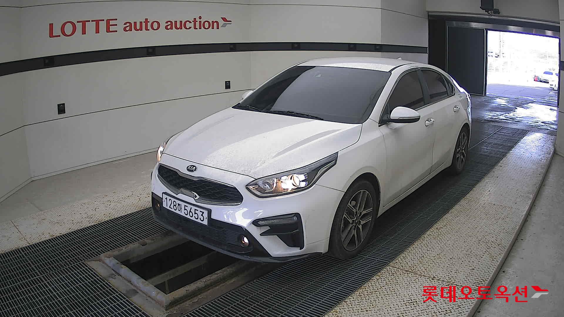 Kia K3 id 3628817 из Кореи 14