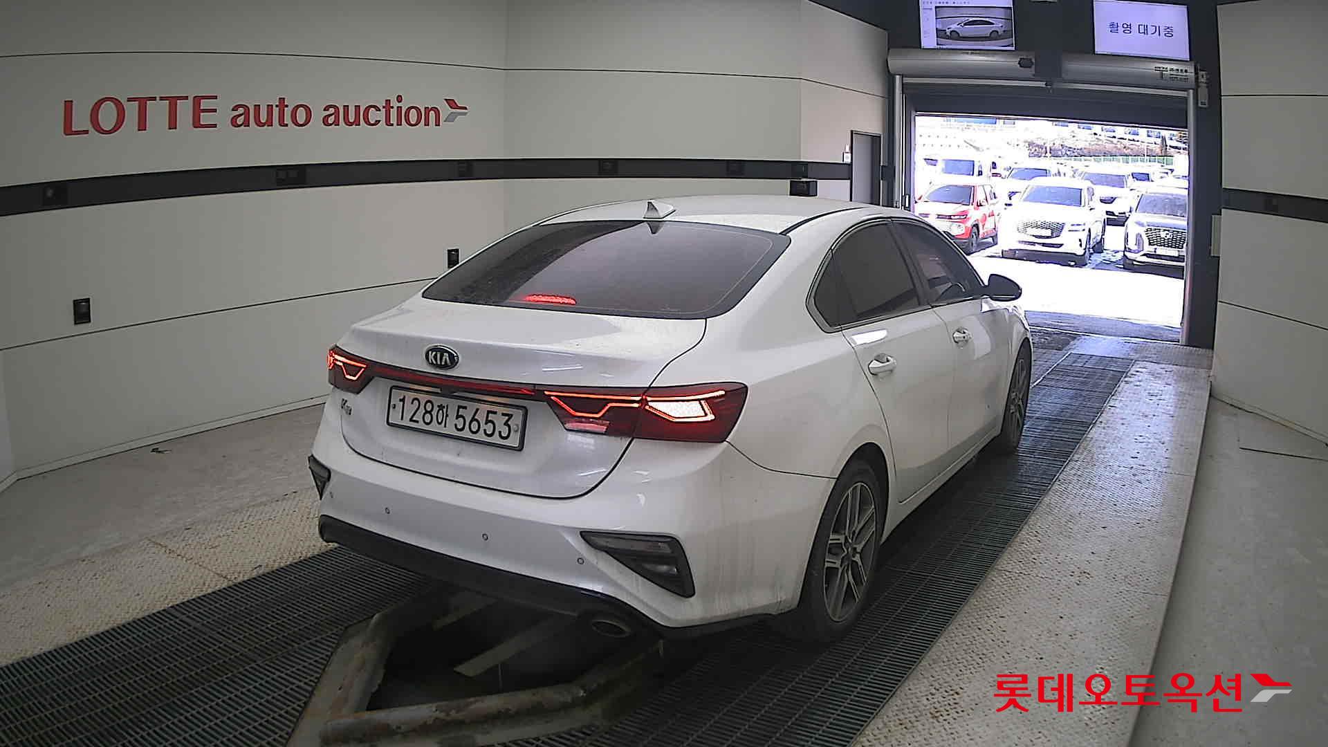 Kia K3 id 3628817 из Кореи 20