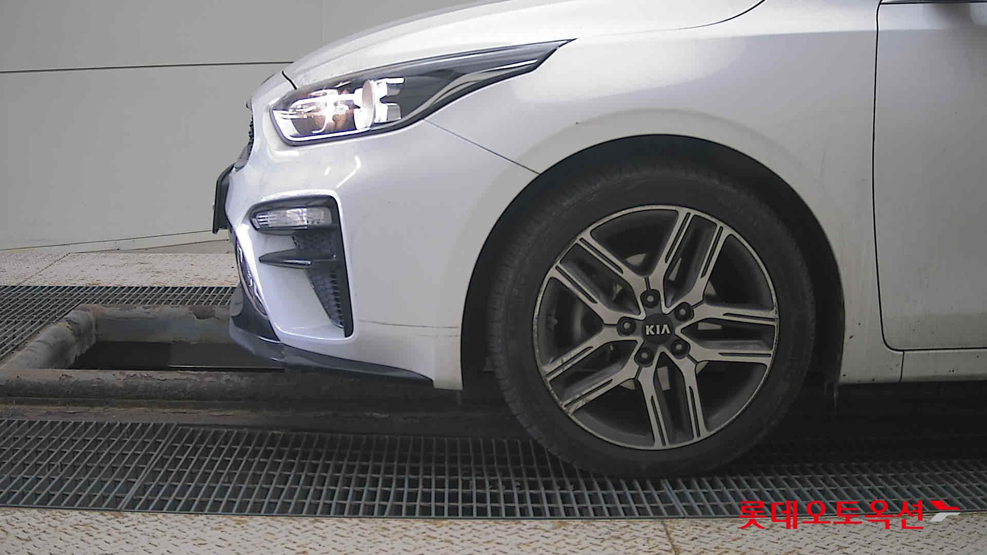 Kia K3 id 3628817 из Кореи 21