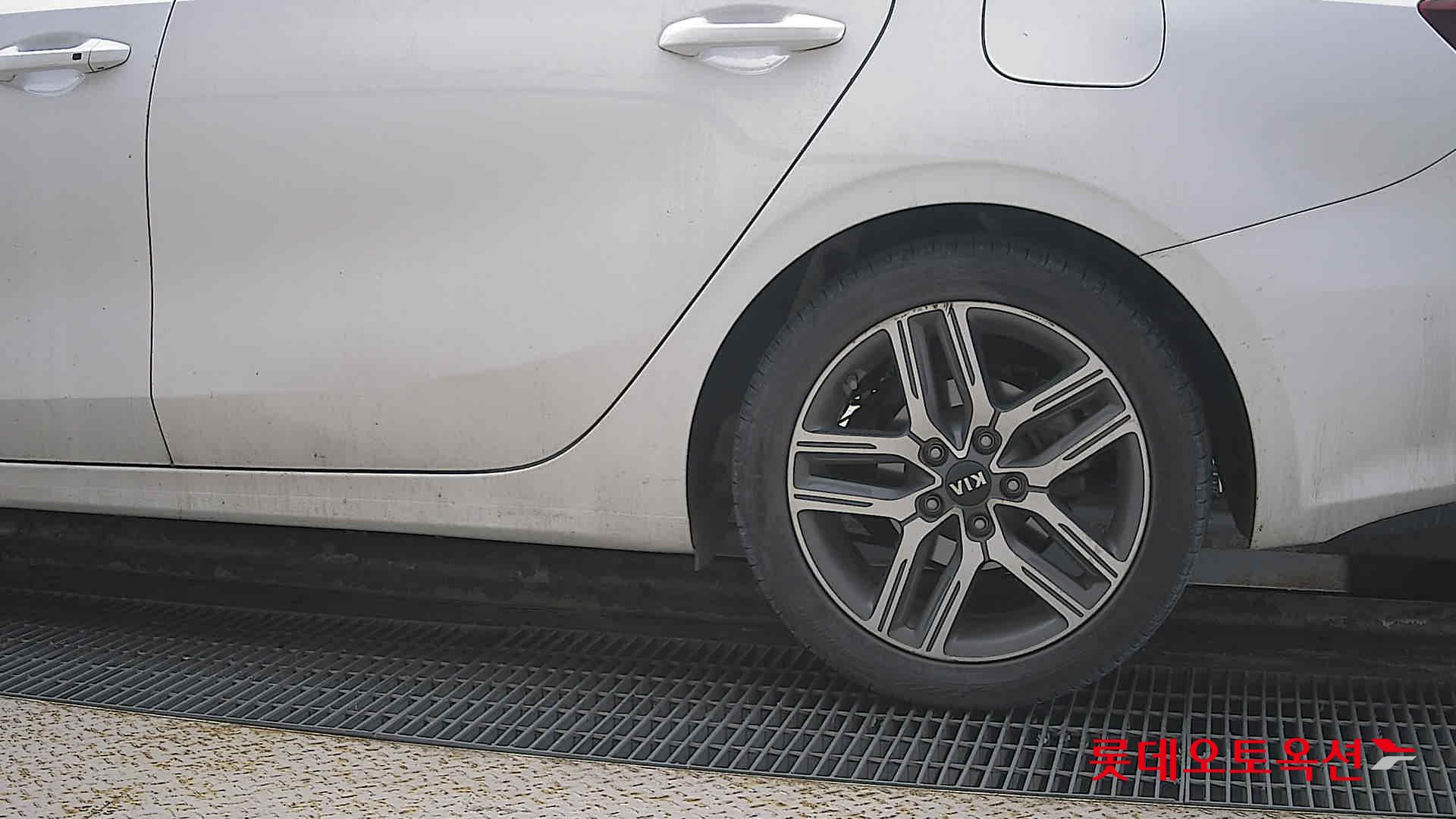 Kia K3 id 3628817 из Кореи 22