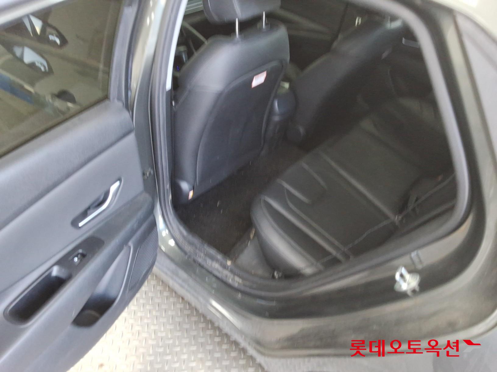 Hyundai Avante id 3628745 из Кореи 36