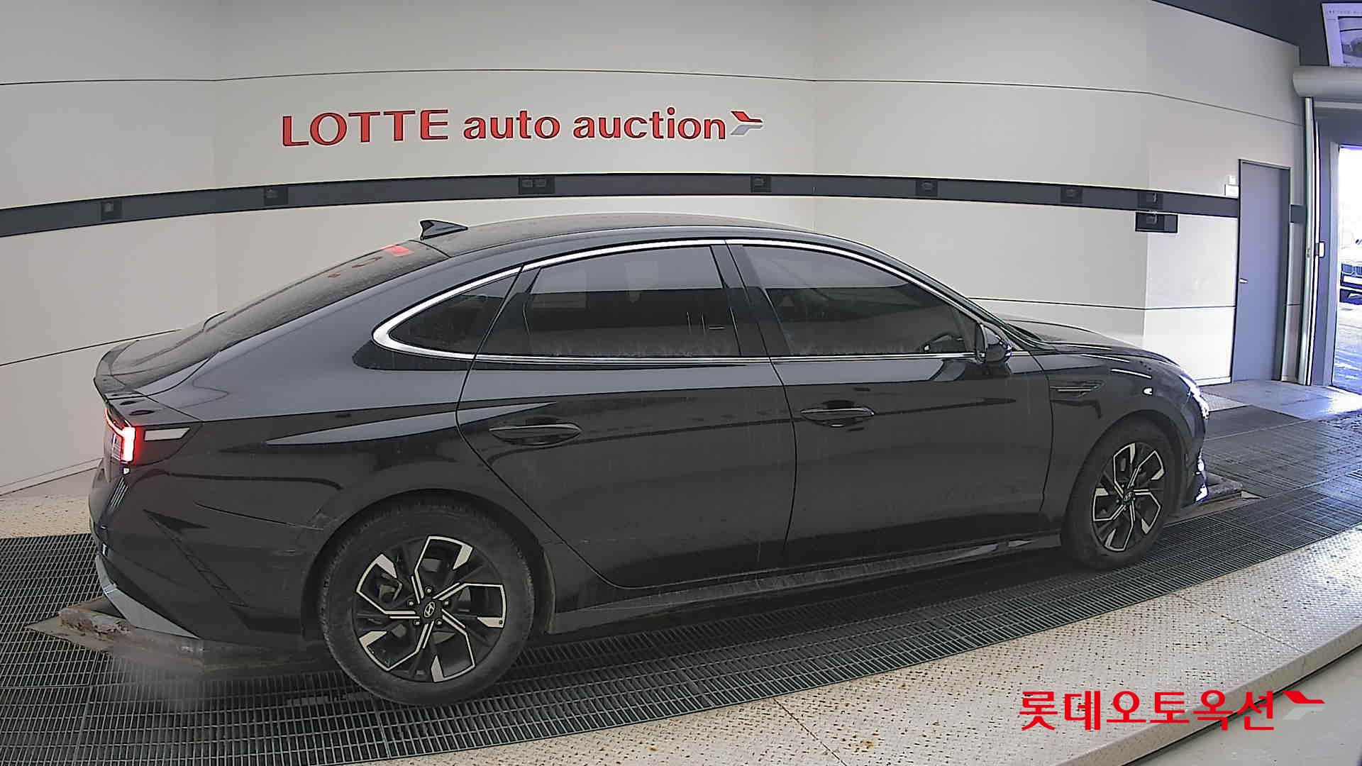 Hyundai Sonata id 3633586 из Кореи 18