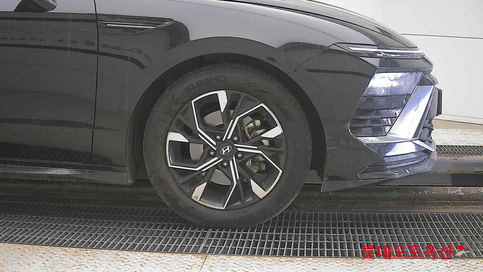 Hyundai Sonata id 3633586 из Кореи 23