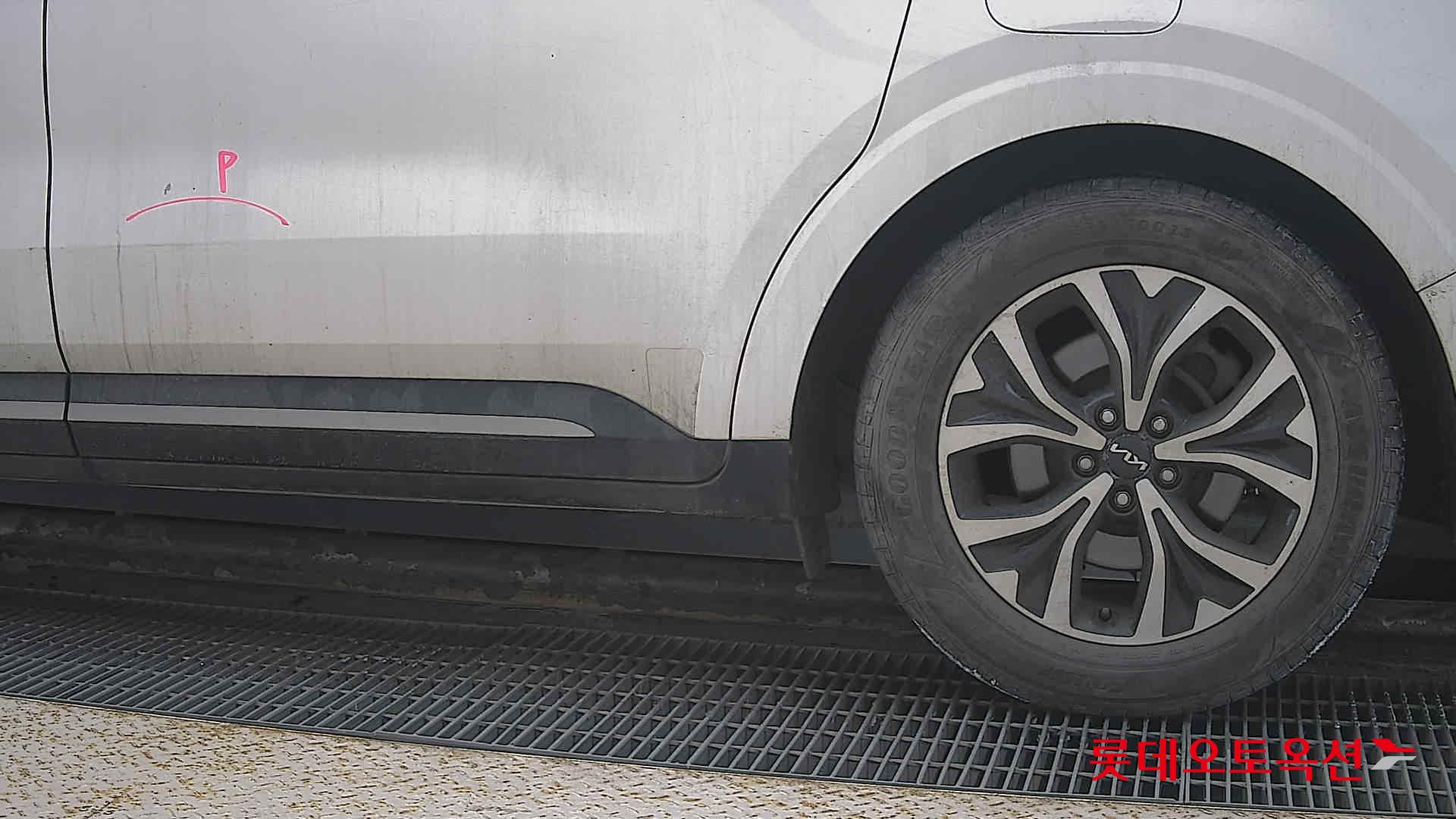 Kia Carnival id 3628840 из Кореи 22