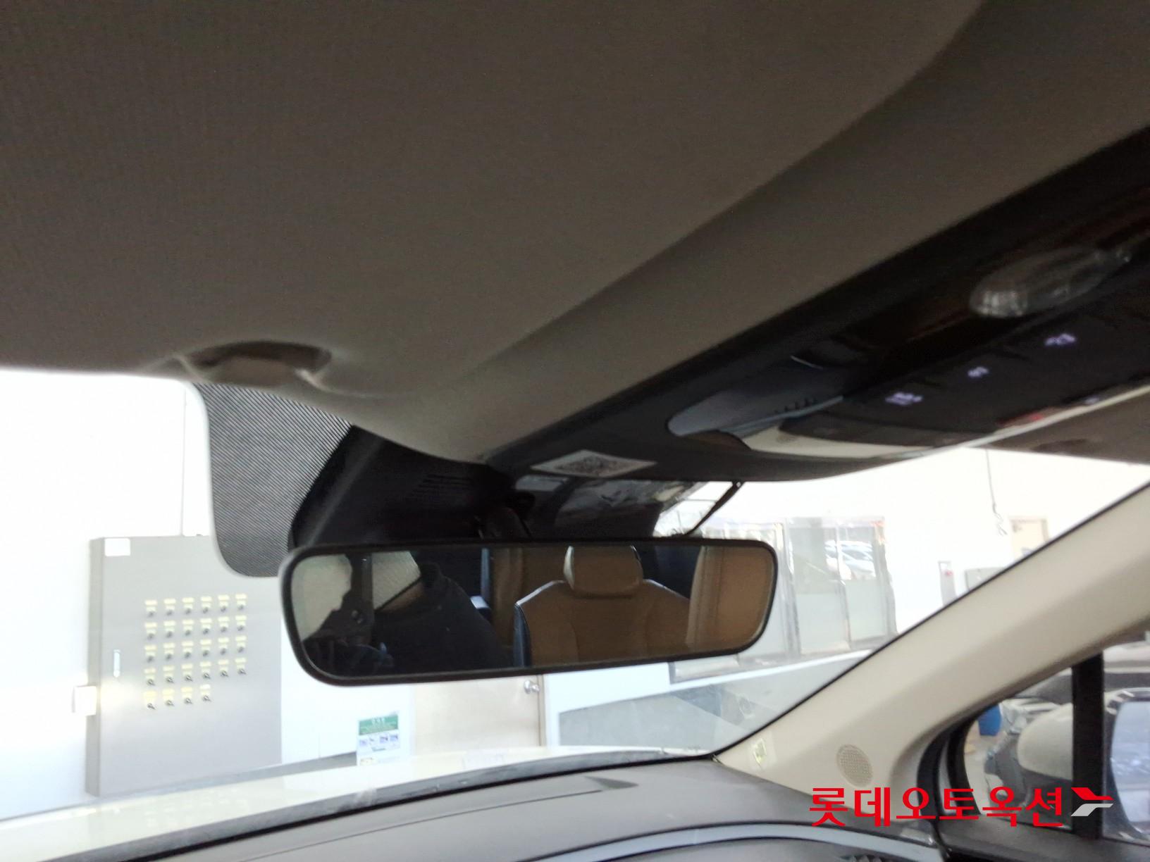 Kia Carnival id 3628840 из Кореи 32