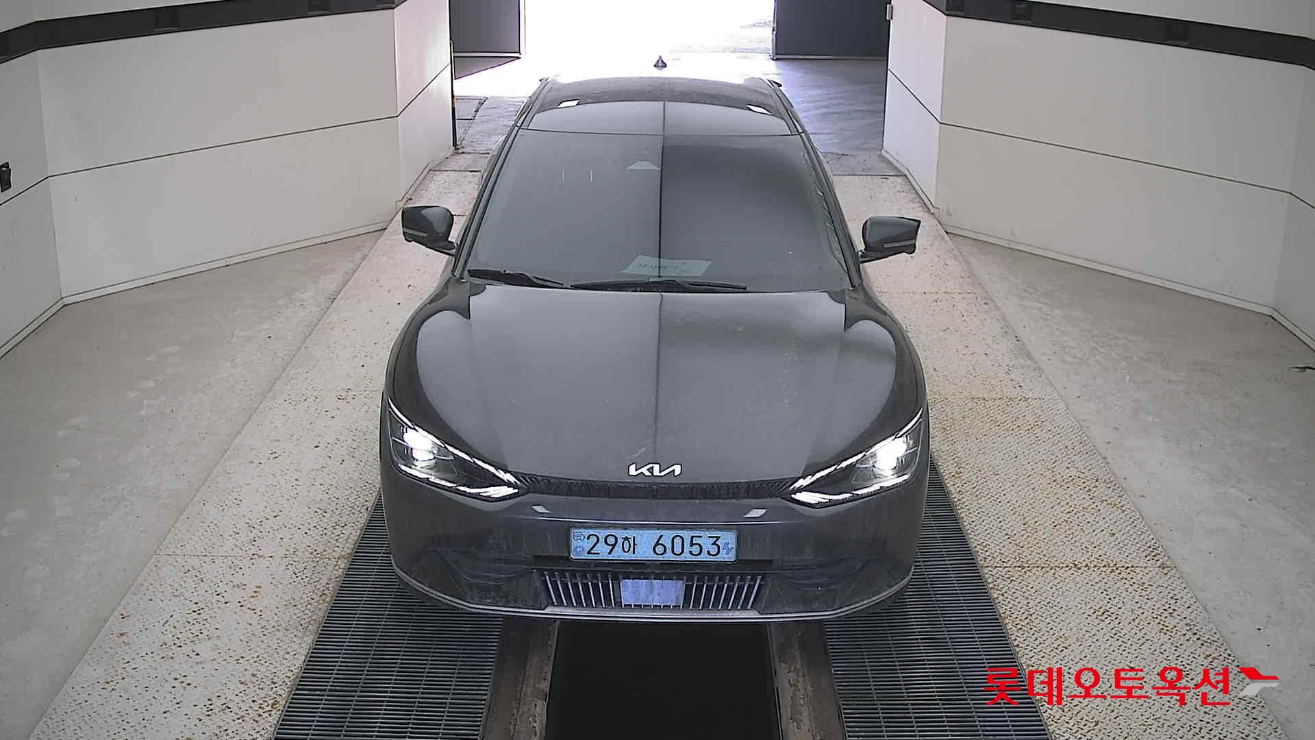 Kia EV6 id 3633632 из Кореи 8