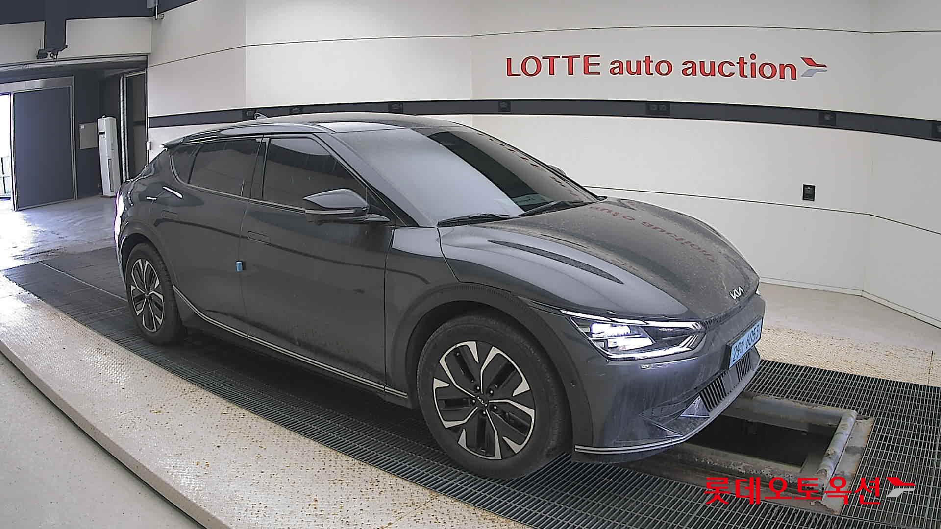 Kia EV6 id 3633632 из Кореи 16