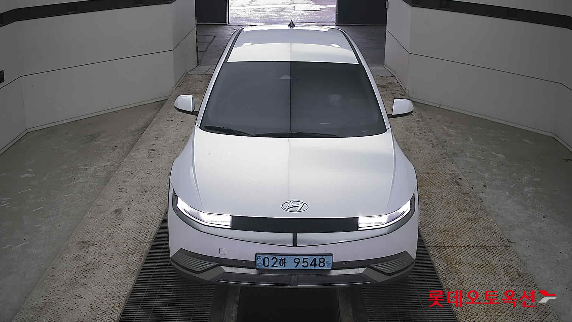 هيونداي أيونيك 5