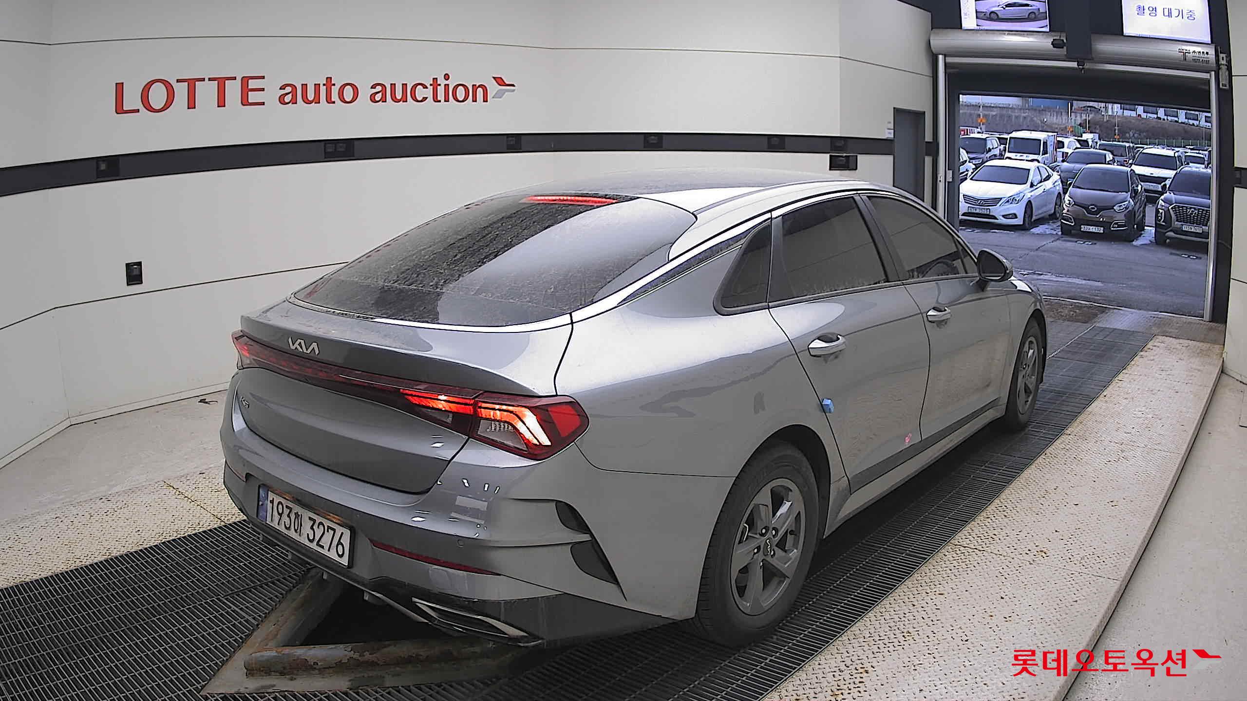 صورة إضافية