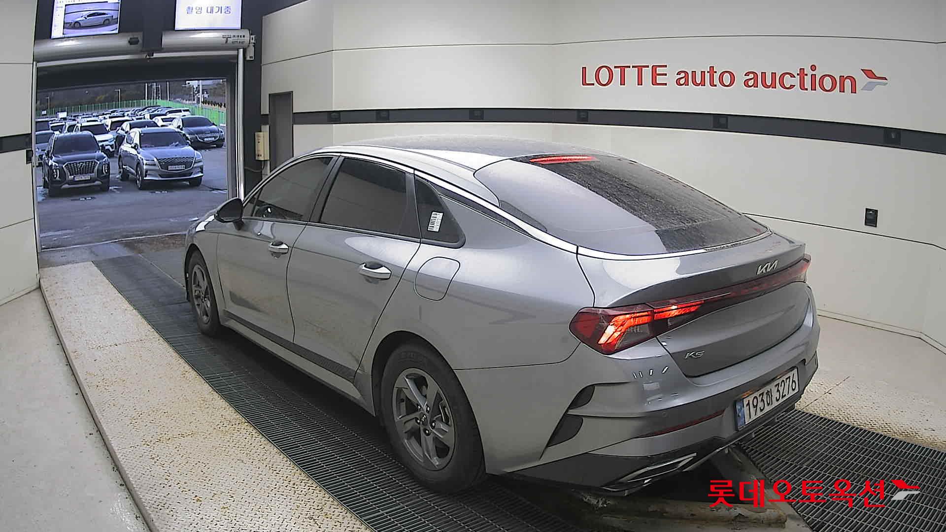 صورة إضافية