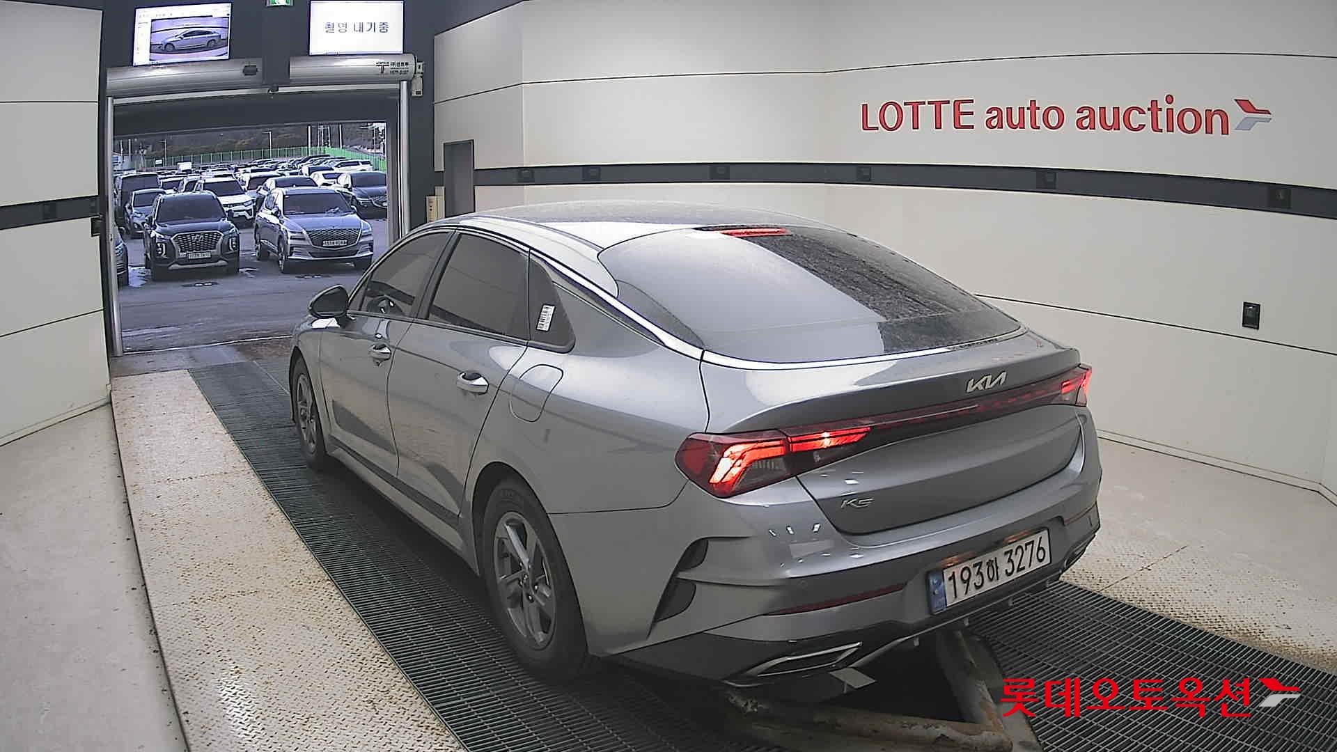 صورة إضافية