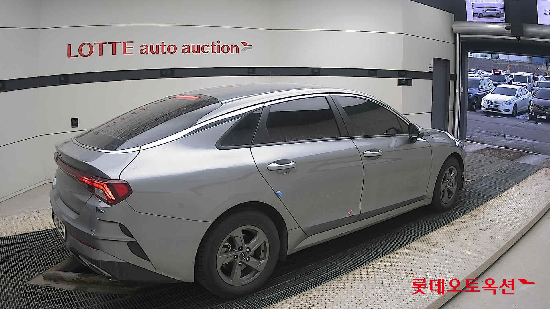 صورة إضافية