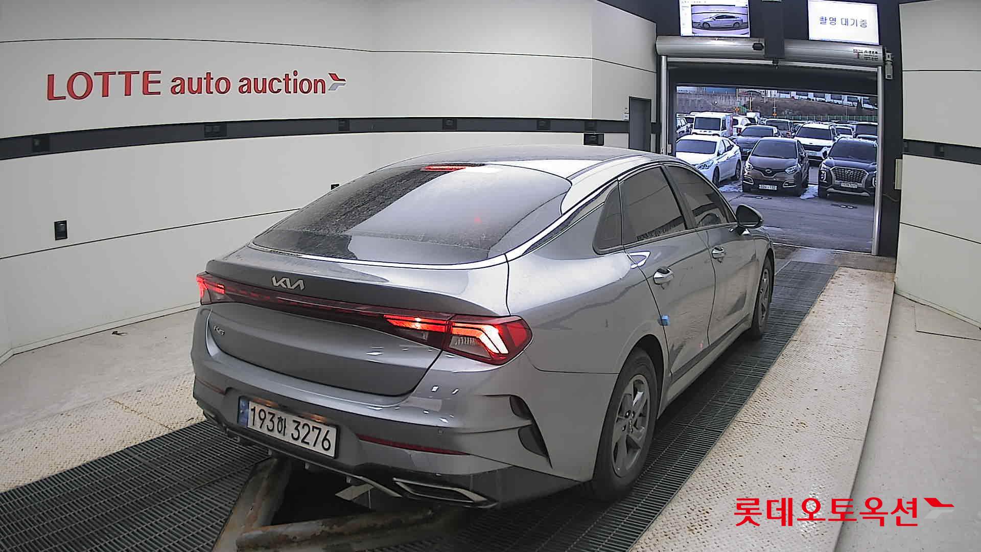 صورة إضافية