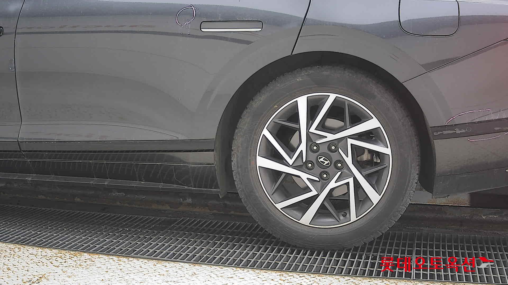 Hyundai Grandeur Hybrid id 3628747 из Кореи 22