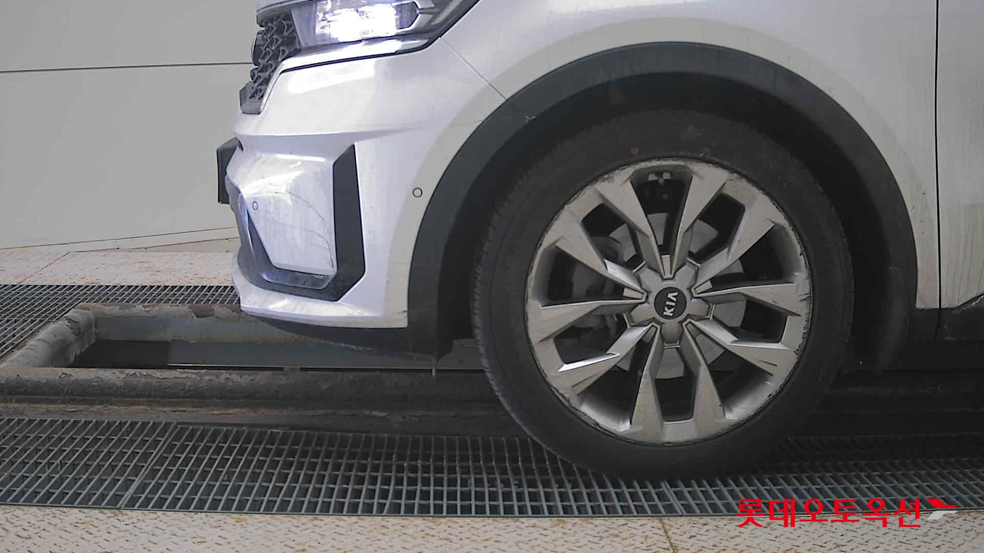 Kia Sorento id 3628829 из Кореи 21