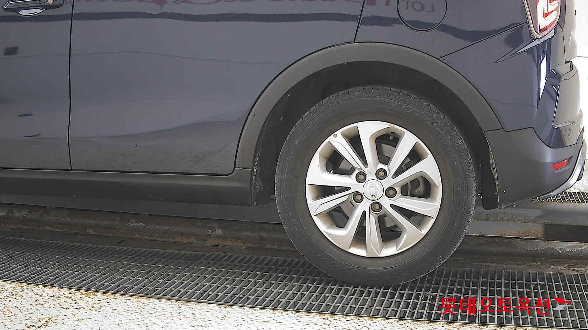 SsangYong Tivoli id 3628872 из Кореи 22