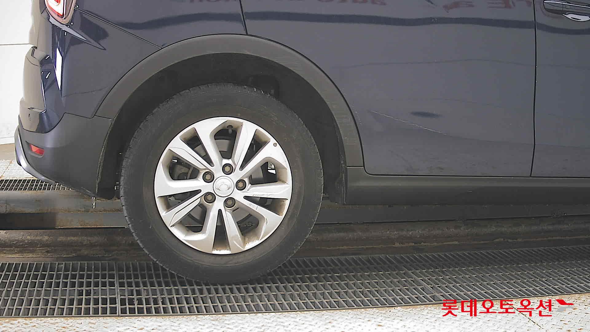 SsangYong Tivoli id 3628872 из Кореи 24