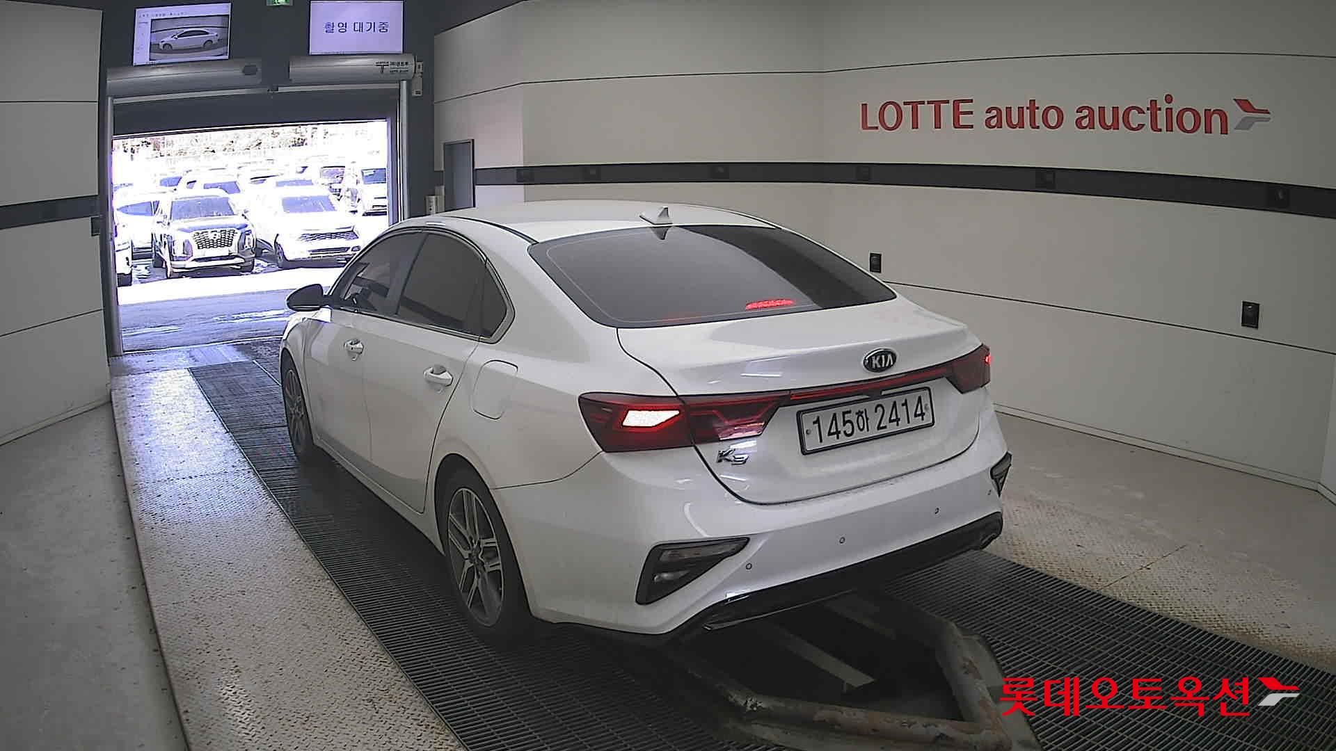 Kia K3 id 3628832 из Кореи 9