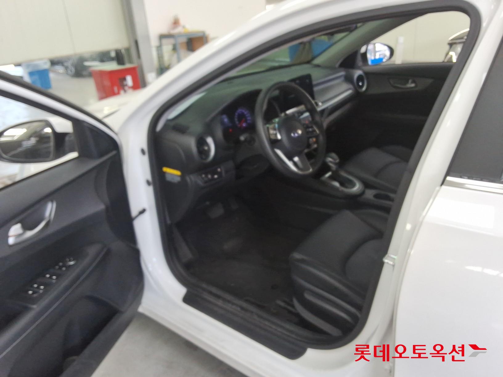 Kia K3 id 3628832 из Кореи 34