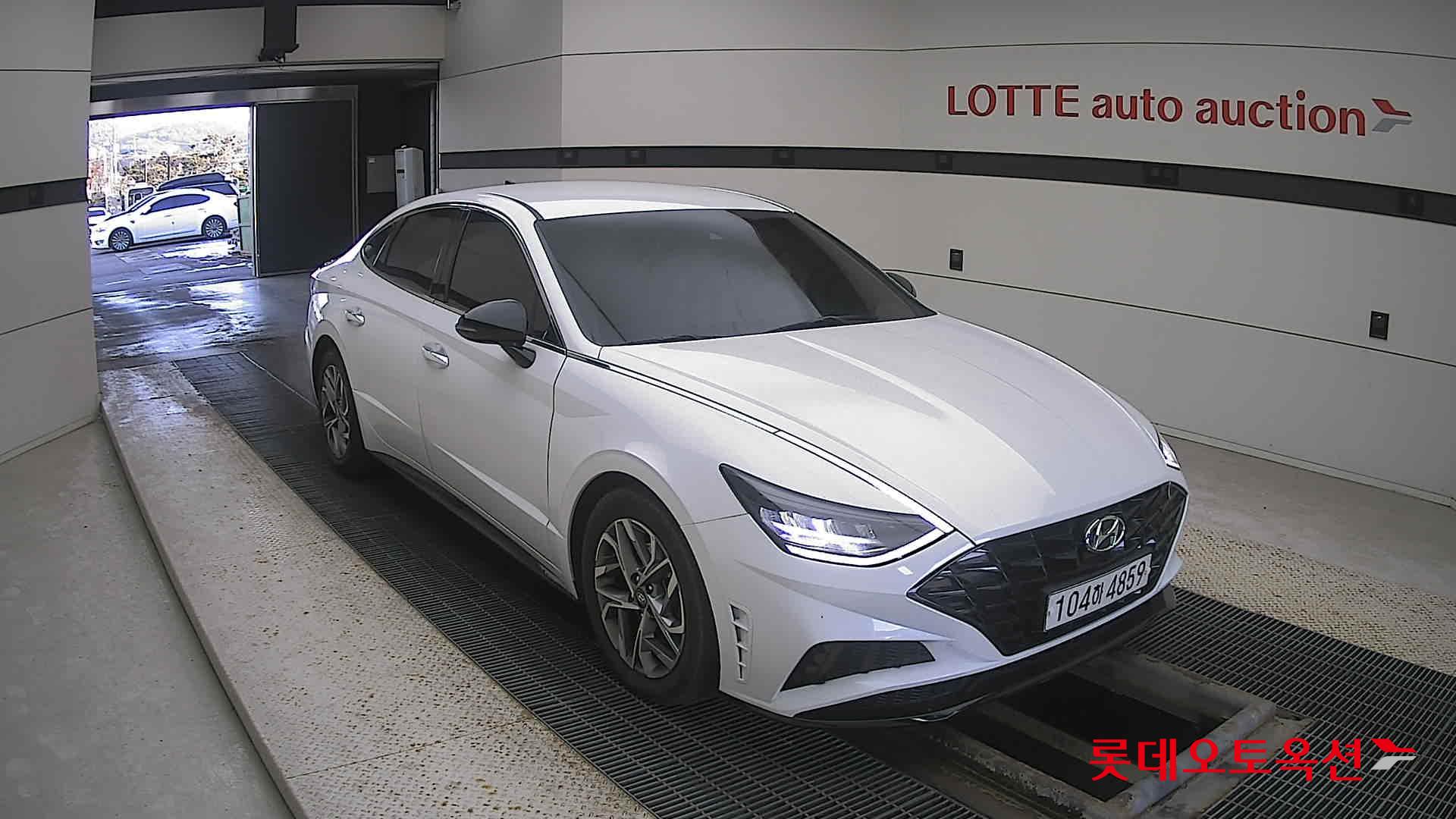 Hyundai Sonata 2021 White cream (optional) из Кореи, фото 2