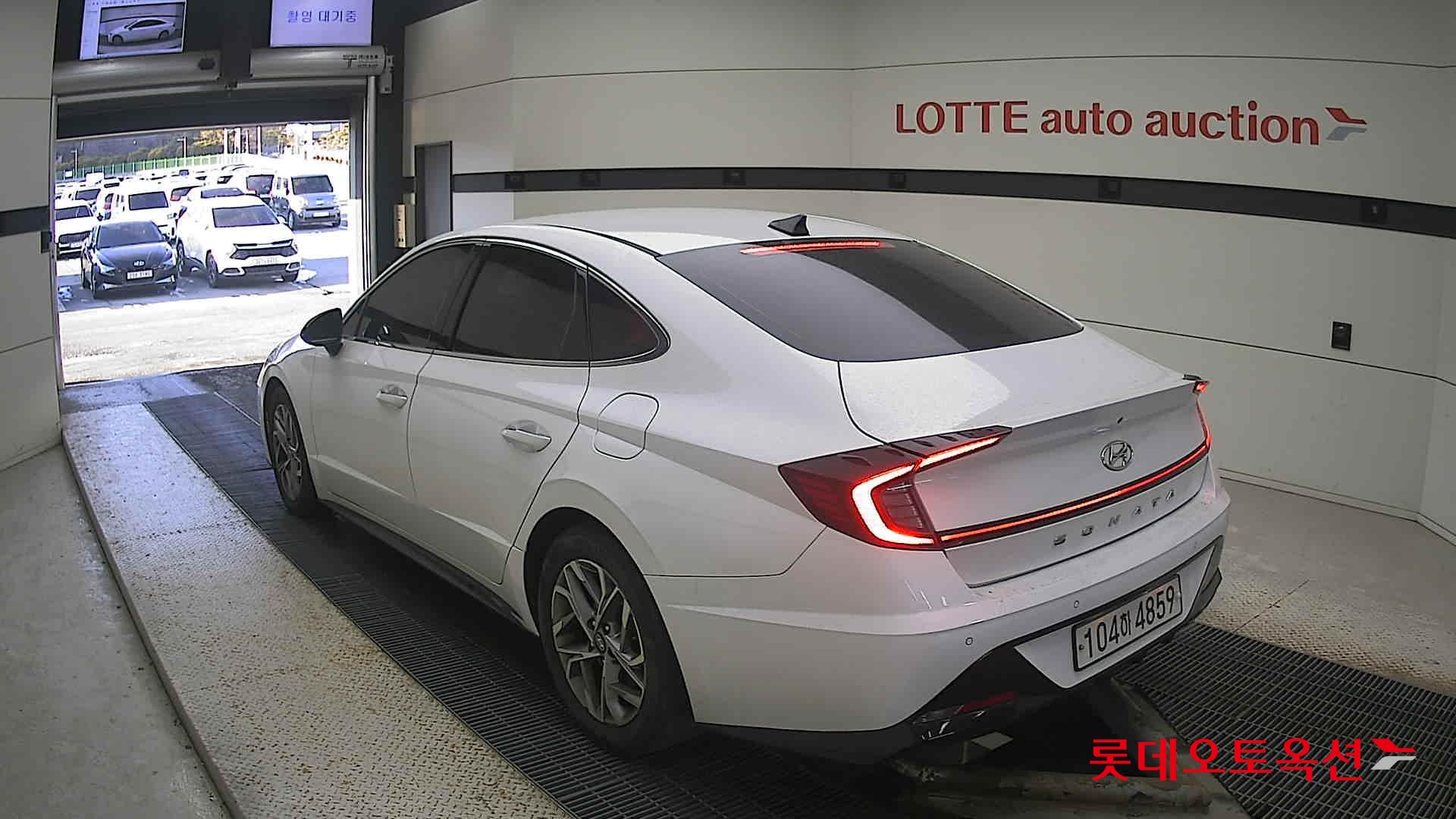 Hyundai Sonata 2021 White cream (optional) из Кореи, фото 6