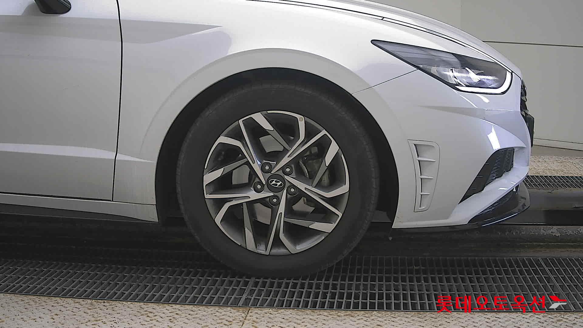 Hyundai Sonata id 3633580 из Кореи 23