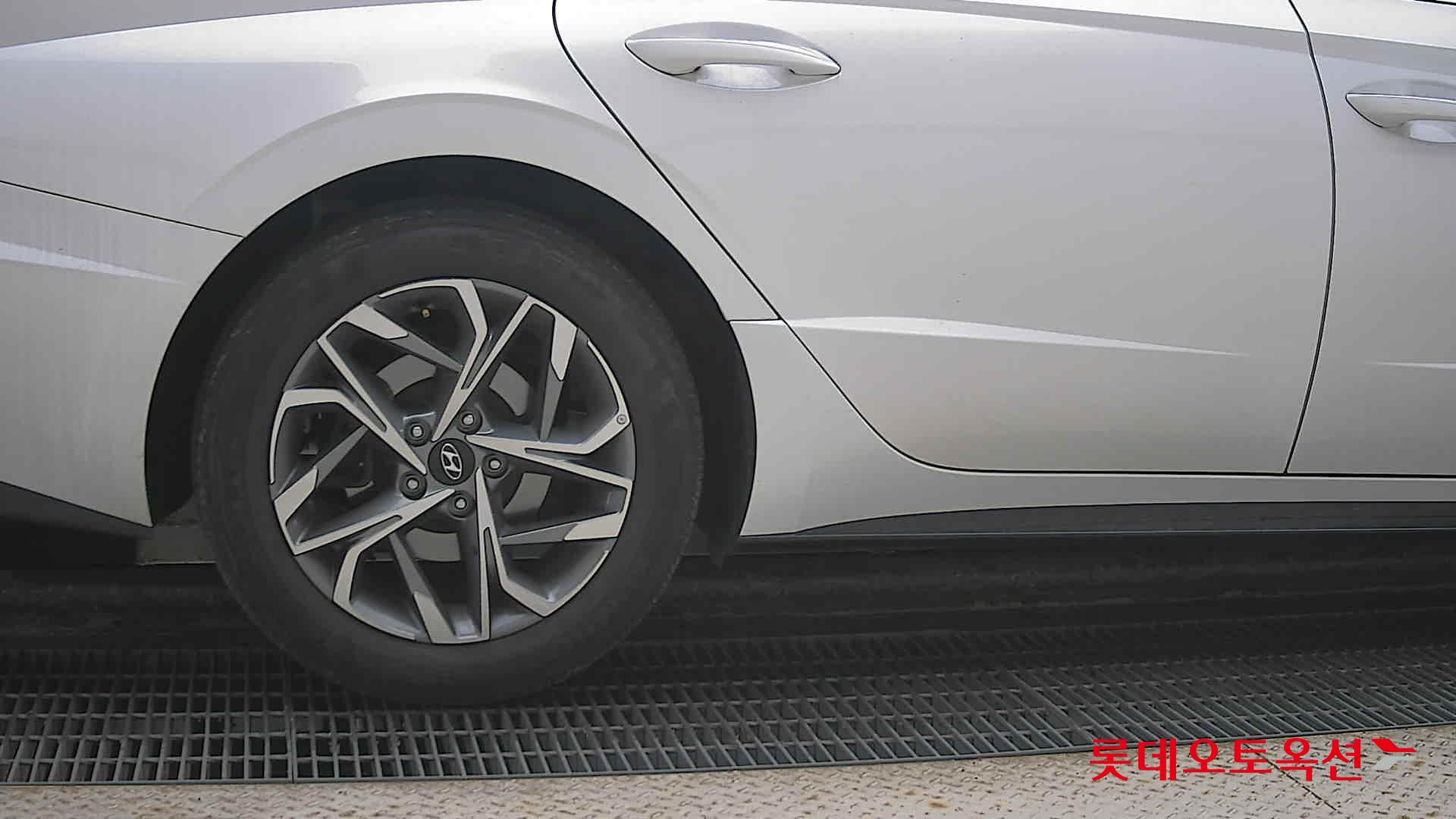 Hyundai Sonata id 3633580 из Кореи 24