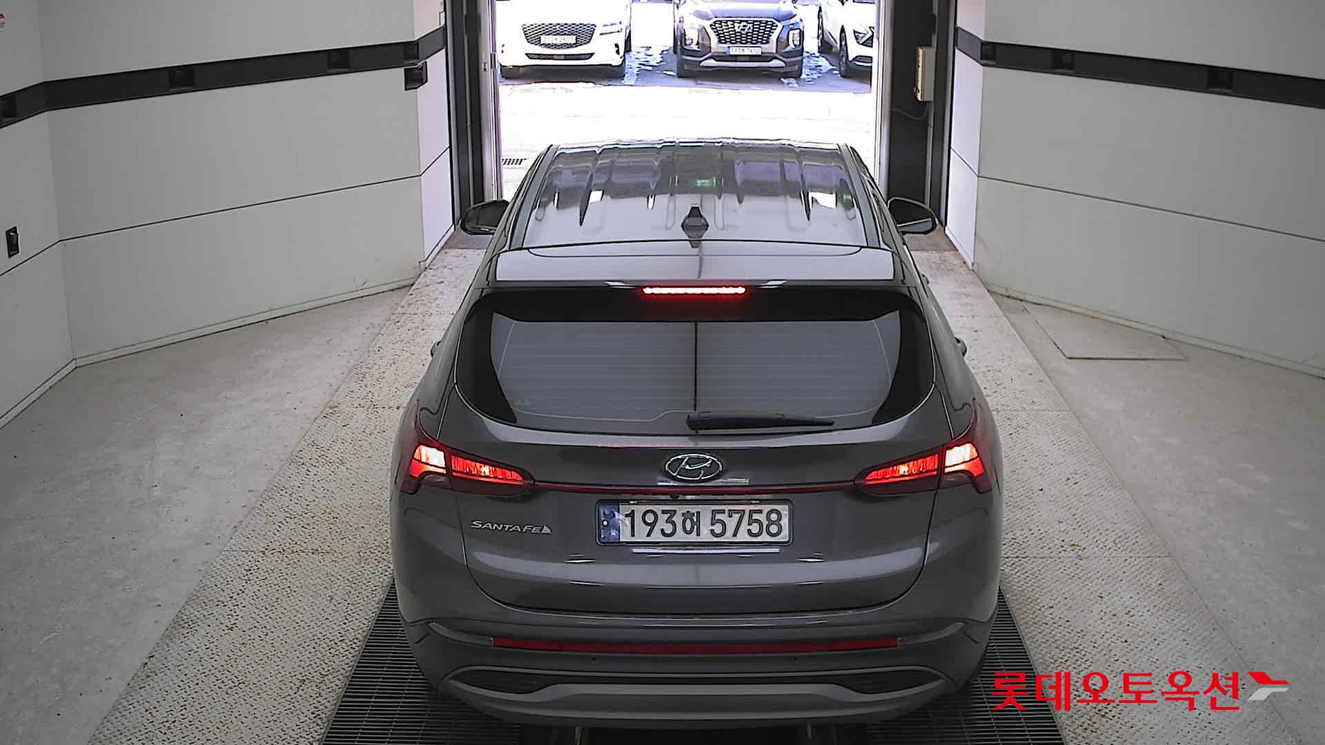 Hyundai Santa Fe 2022 Magnetic Grey Metallic из Кореи, фото 5