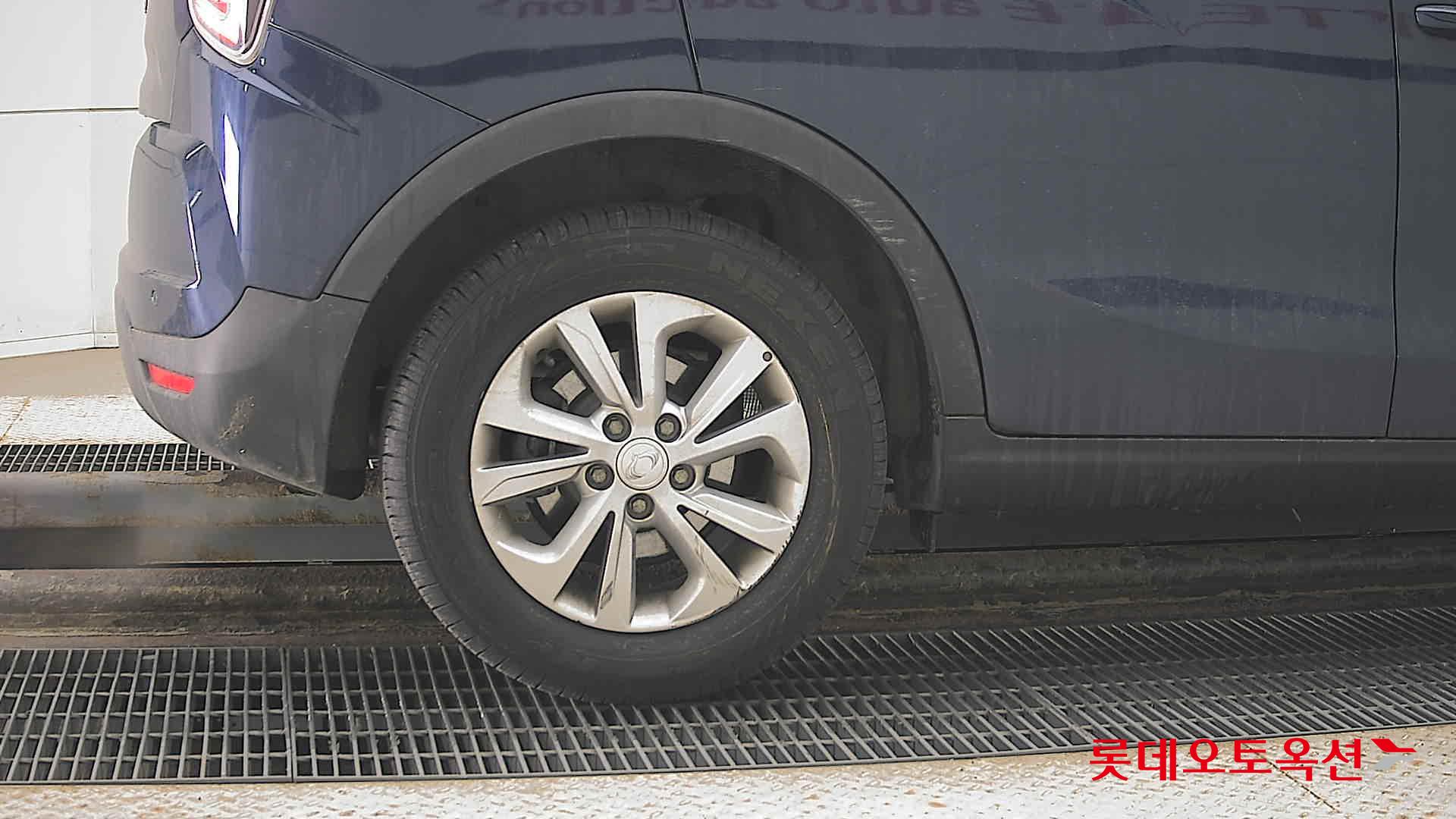 SsangYong Tivoli id 3633690 из Кореи 24