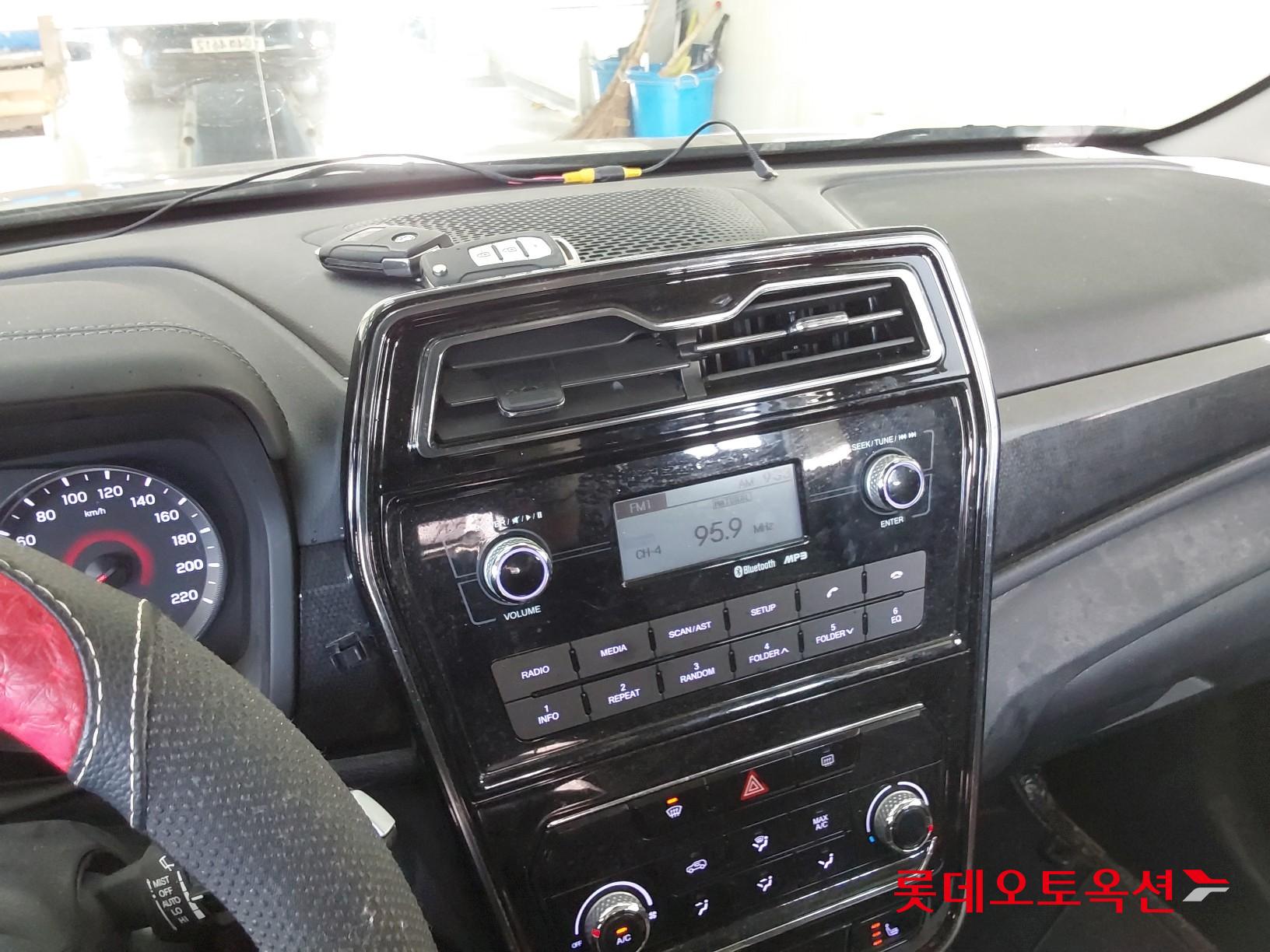 SsangYong Tivoli id 3633690 из Кореи 31