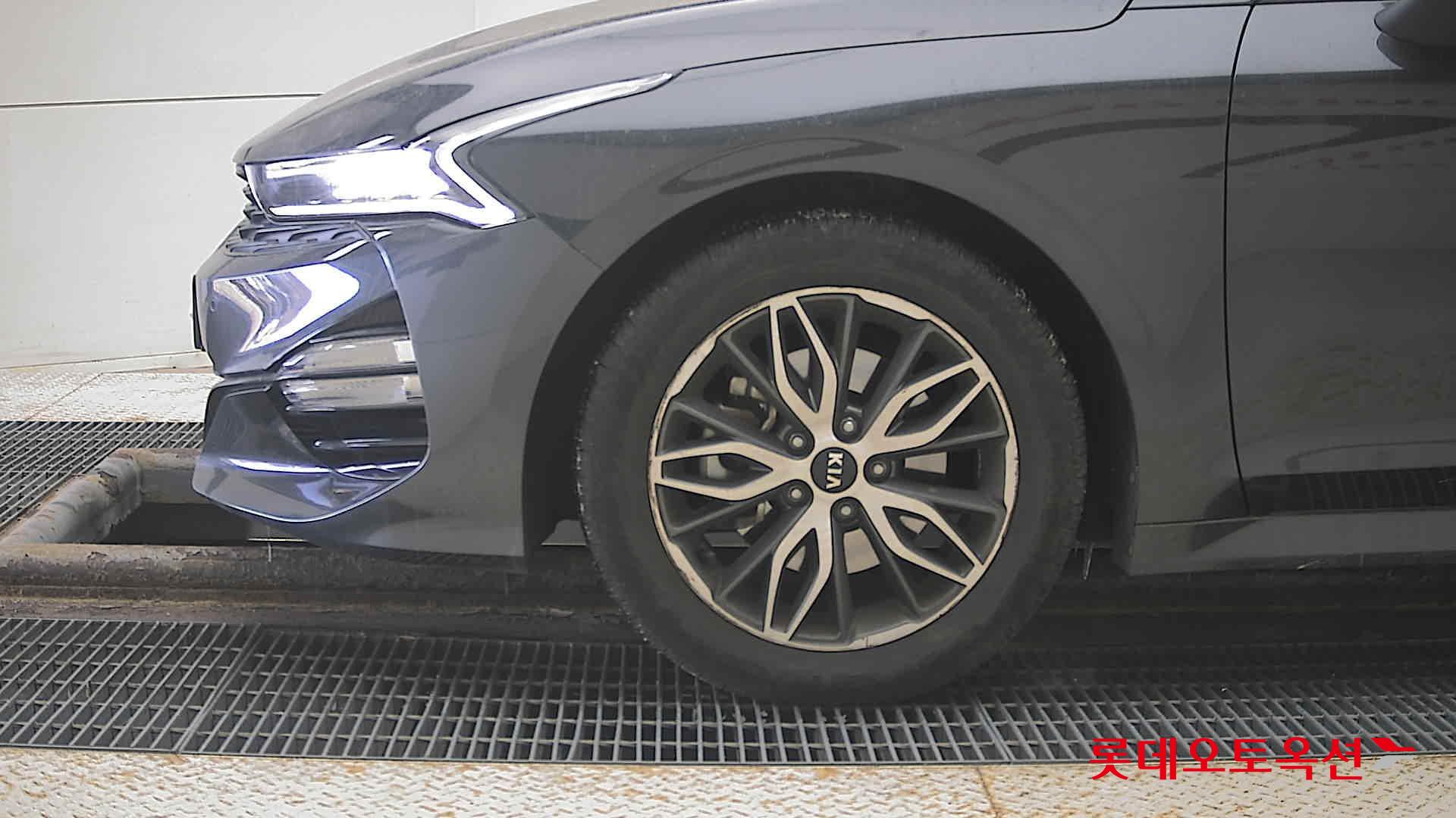 Kia K5 id 3628808 из Кореи 21