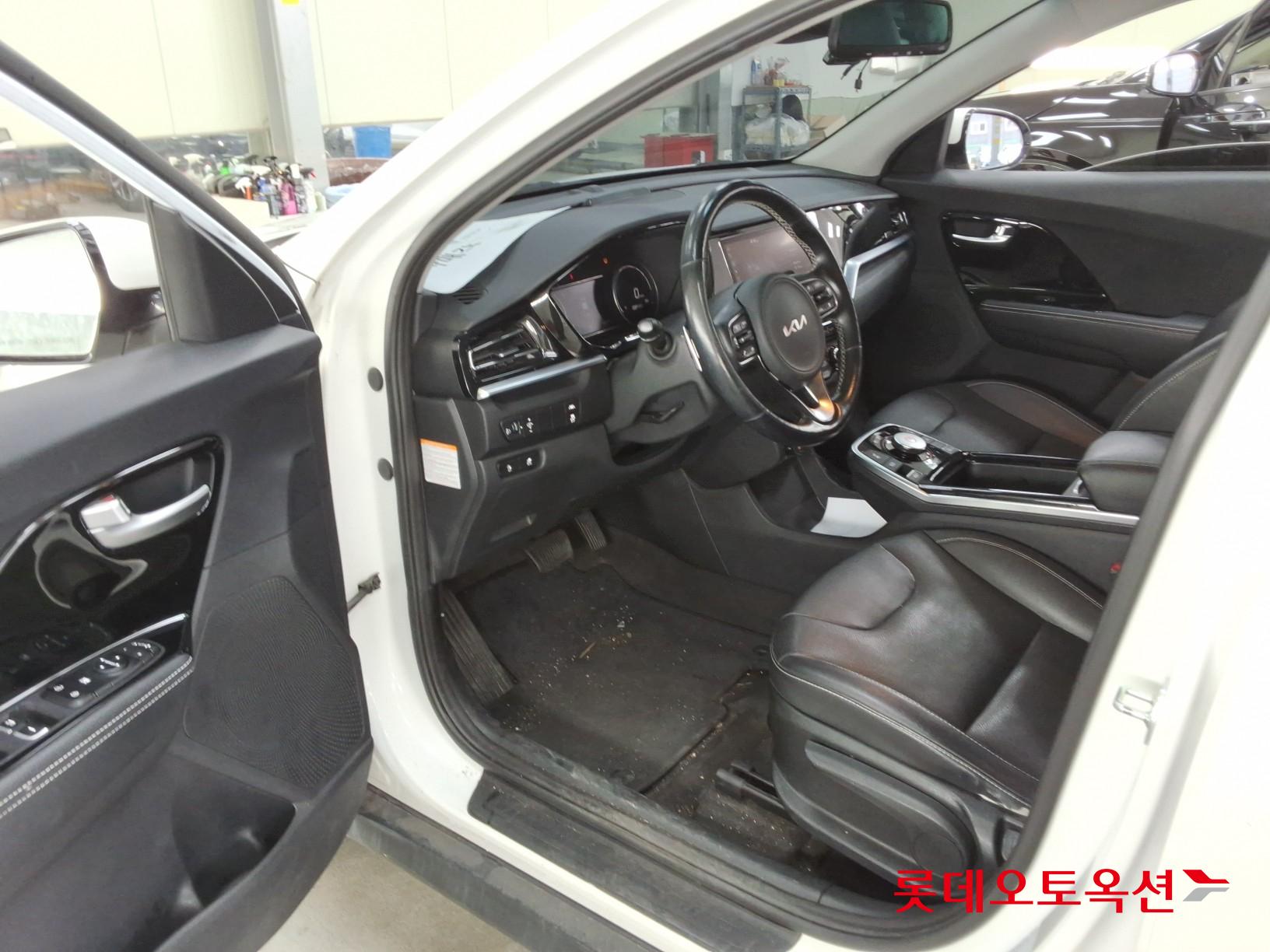 Kia Niro 2022 - Image 35