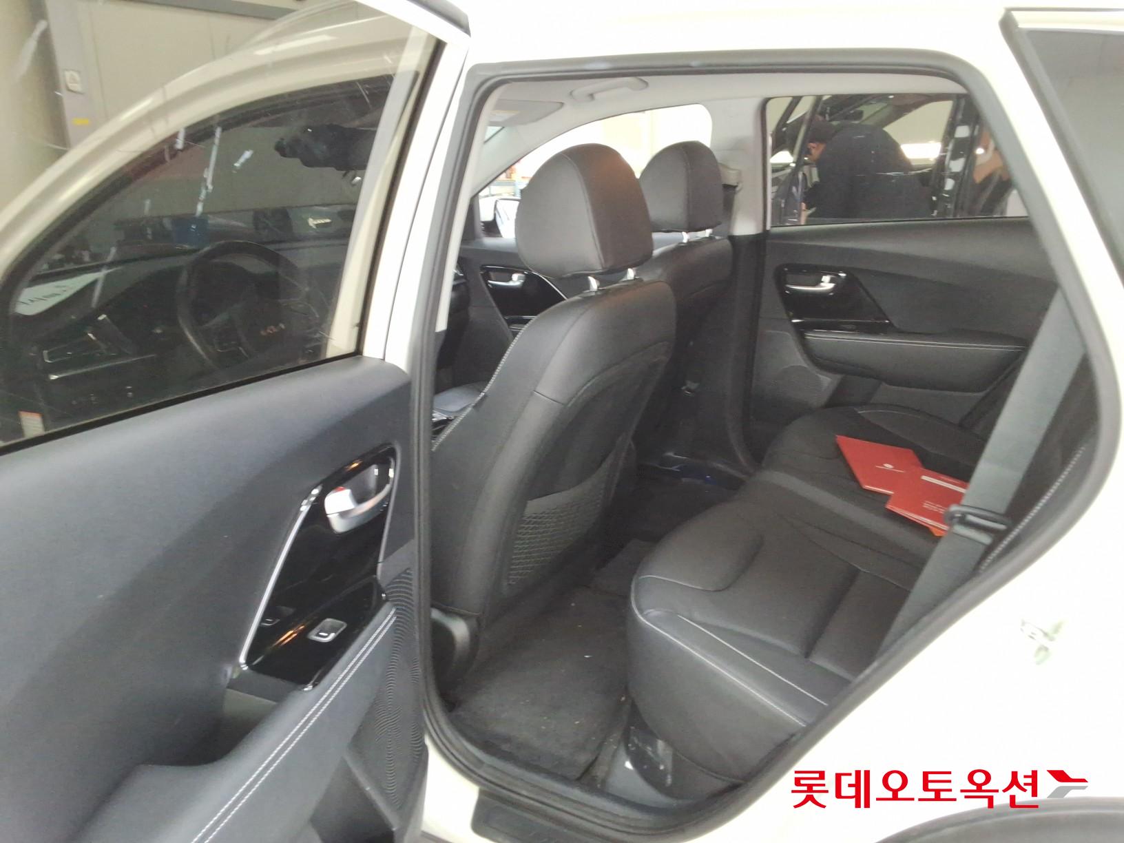 Kia Niro 2022 - Image 36