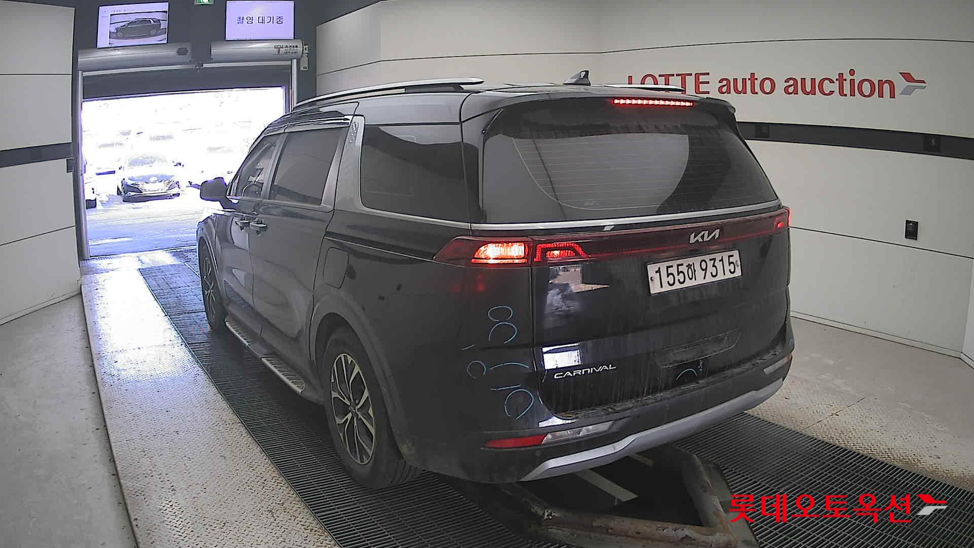 Kia Carnival id 3633651 из Кореи 9